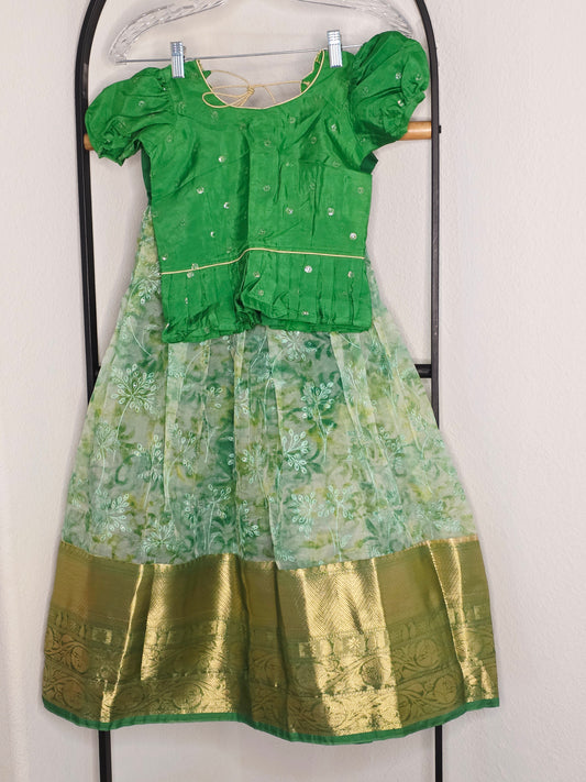 Soft Organza Chikankari Shibori Lehenga Set for Girls (4–5 Years)