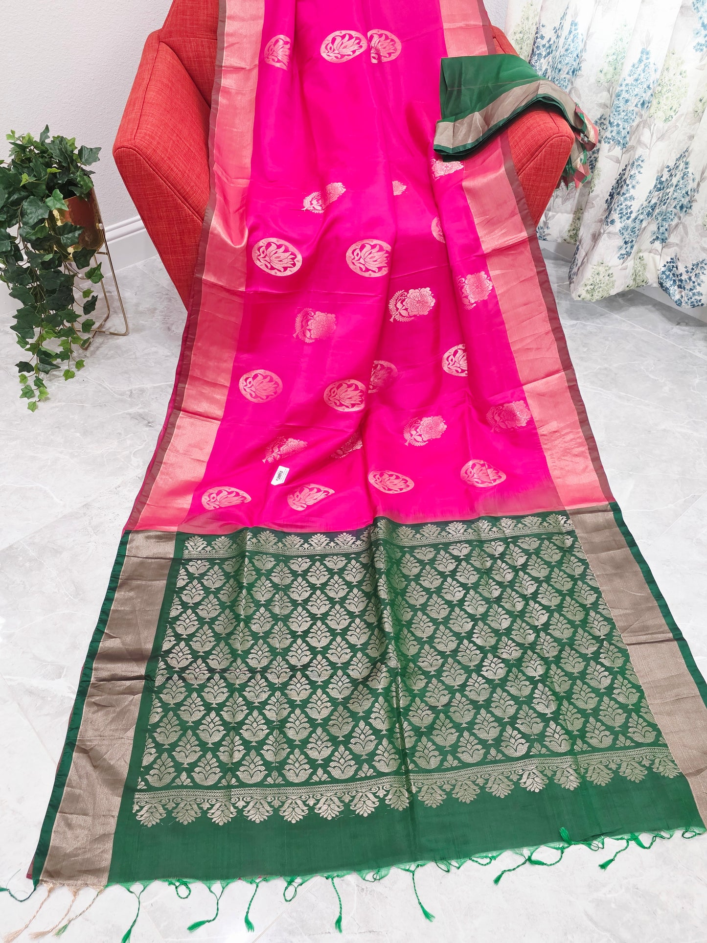 Pink Semi Kanchi Soft Silk Saree with Green Zari Pallu