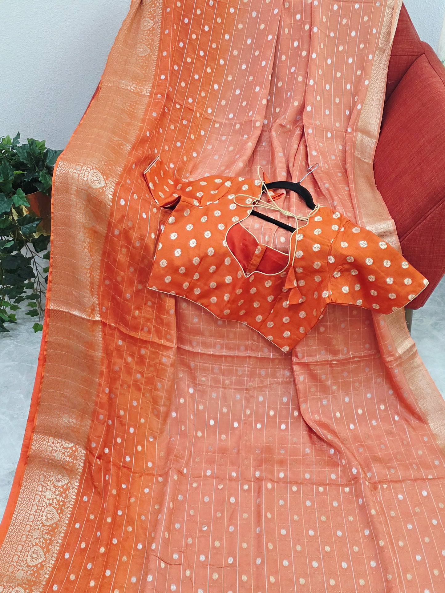 Shaded Chinon Crepe Silk Checks Saree with Stitched Blouse