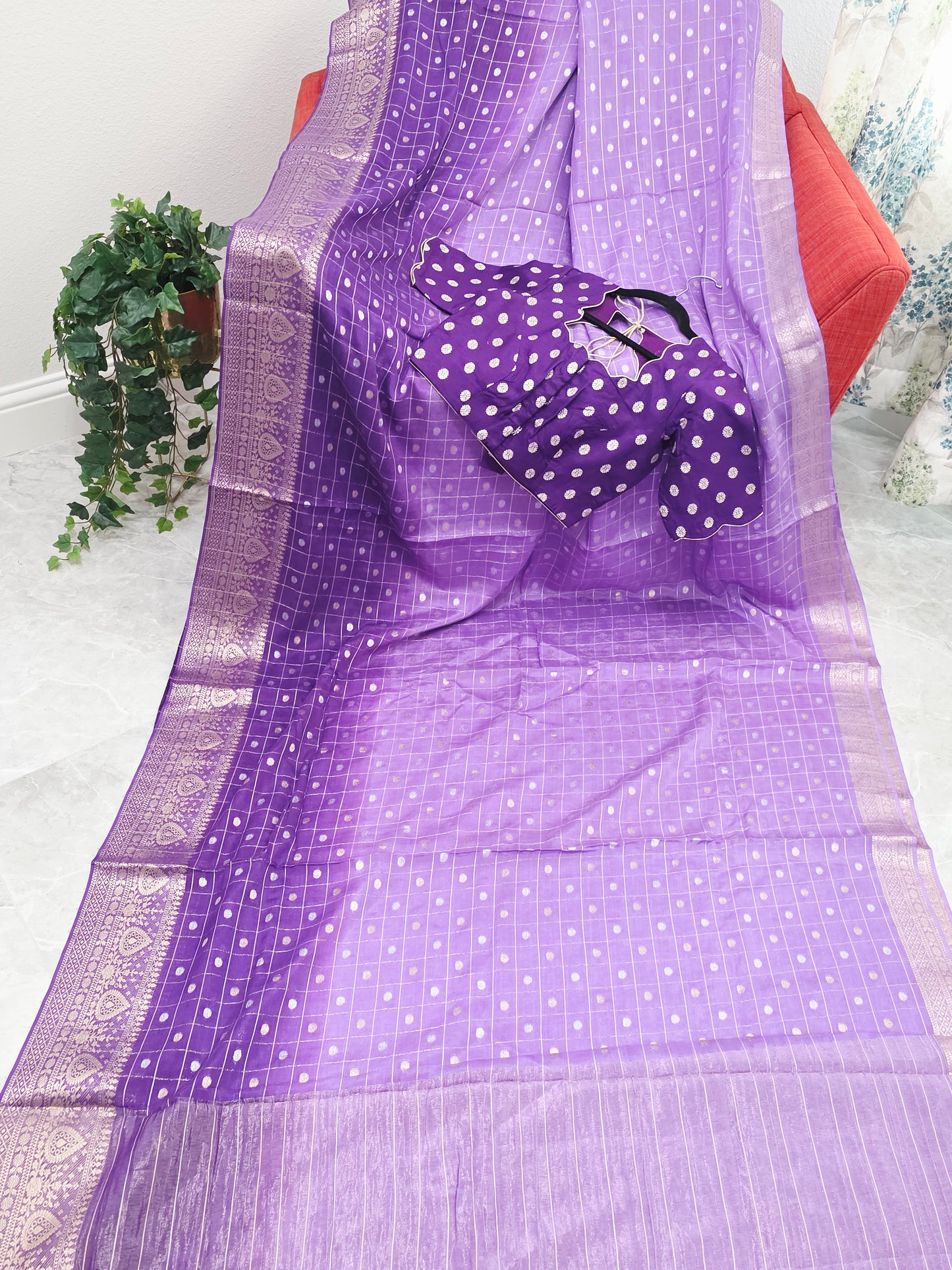 Shaded Chinon Crepe Silk Checks Saree with Stitched Blouse