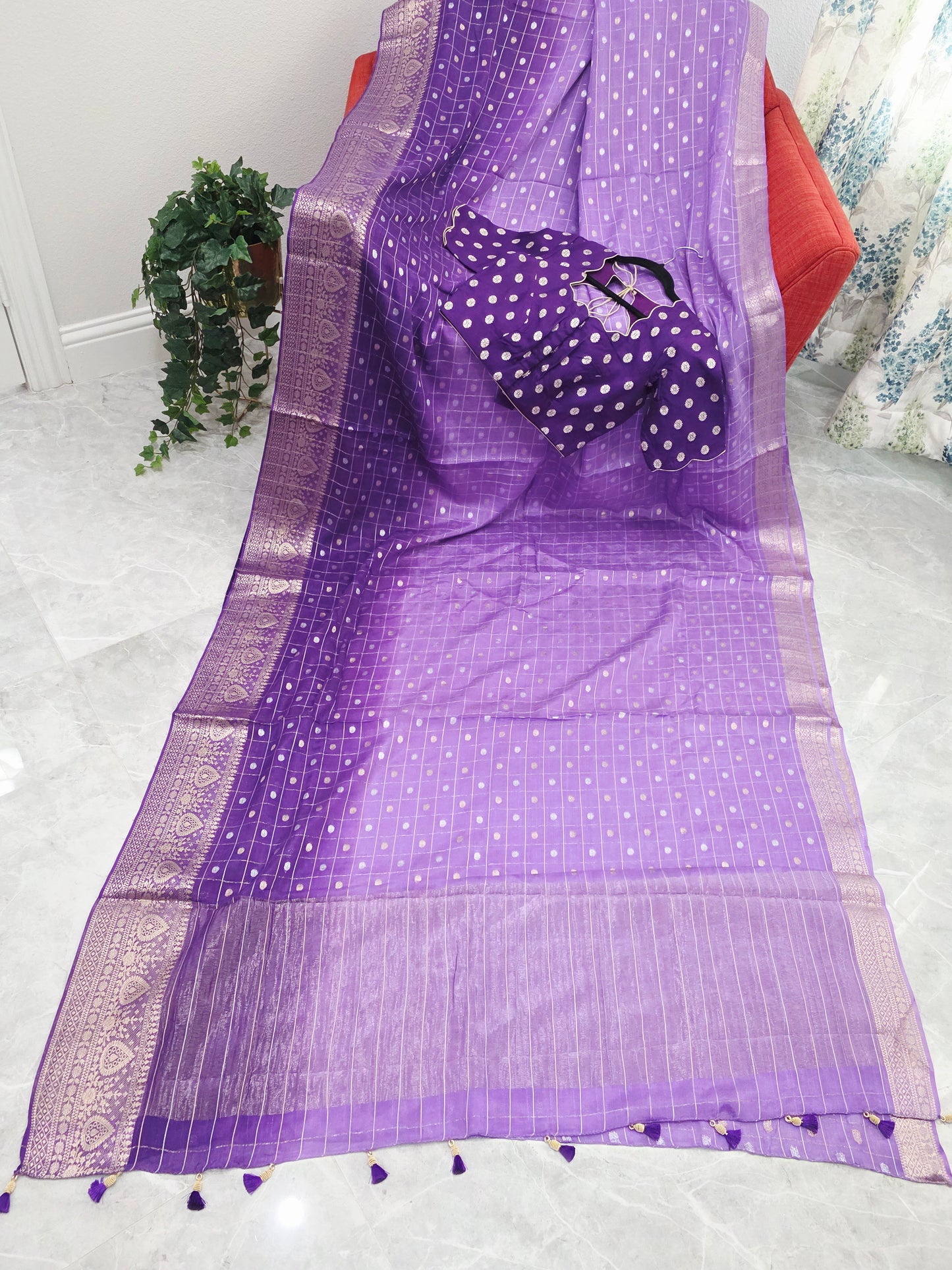 Shaded Chinon Crepe Silk Checks Saree with Stitched Blouse