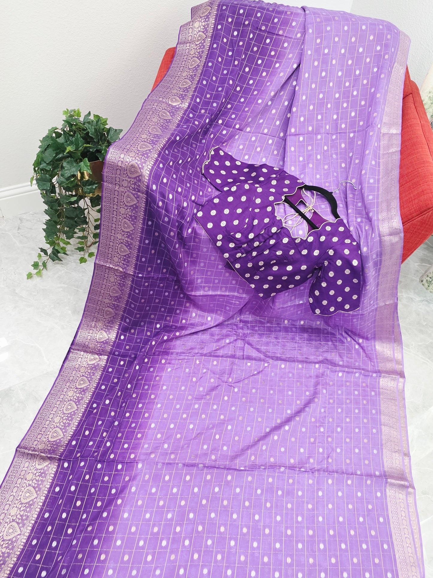 Shaded Chinon Crepe Silk Checks Saree with Stitched Blouse