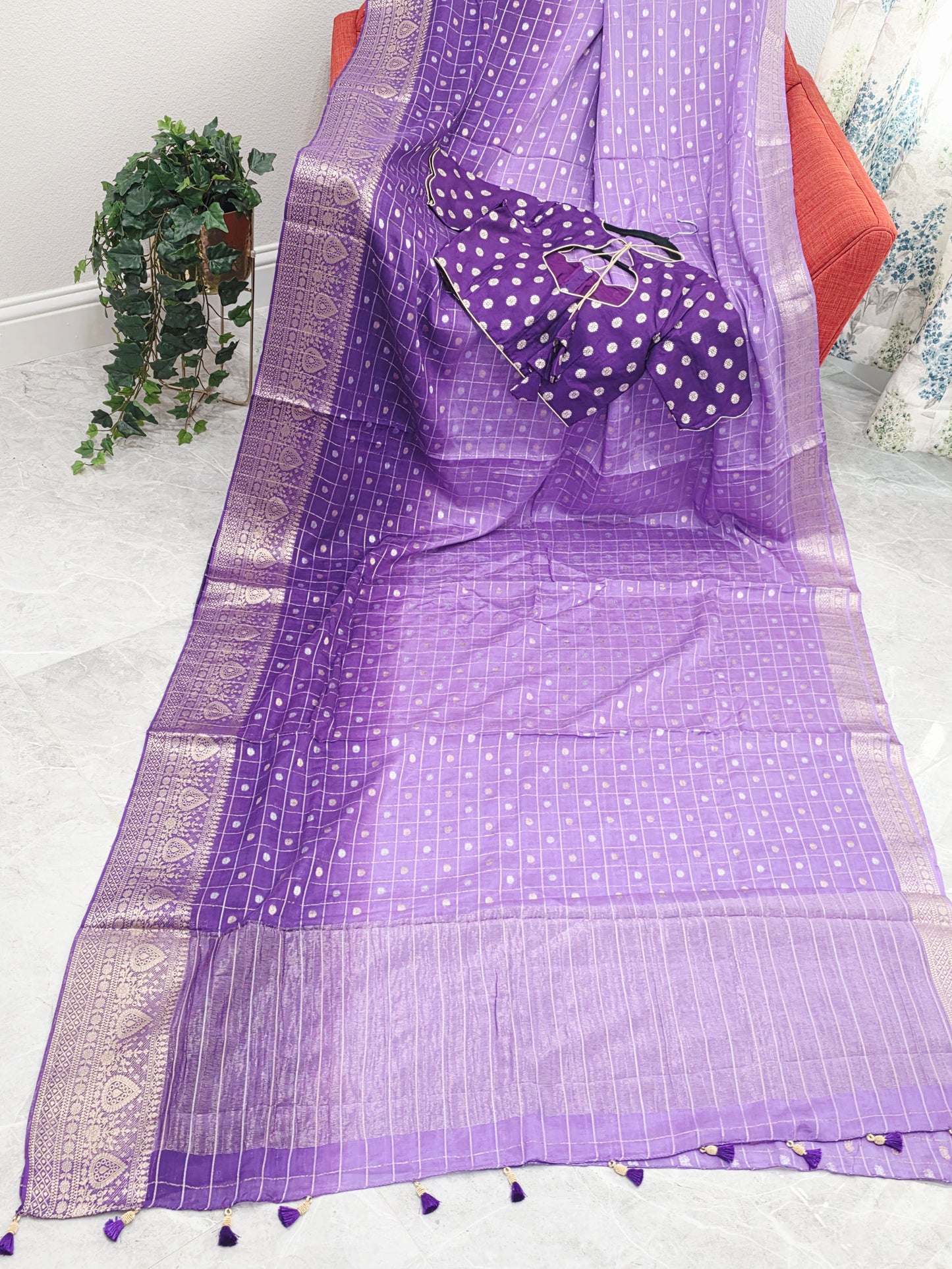 Shaded Chinon Crepe Silk Checks Saree with Stitched Blouse