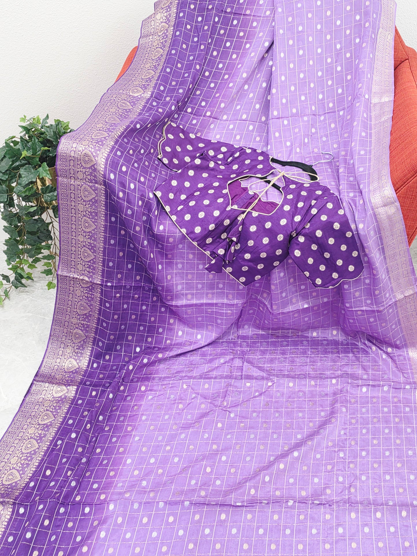 Shaded Chinon Crepe Silk Checks Saree with Stitched Blouse