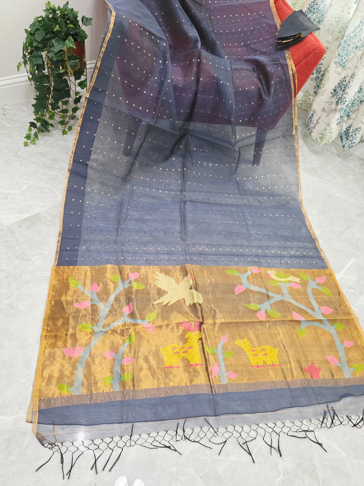 Gray Shade Pure Muslin Silk Saree with Sequins Work & Paithani Pallu