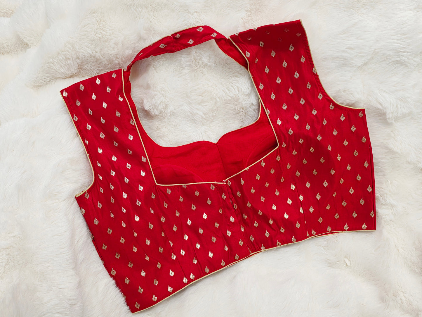 Red Benarasi Sleeveless Stitched Blouse