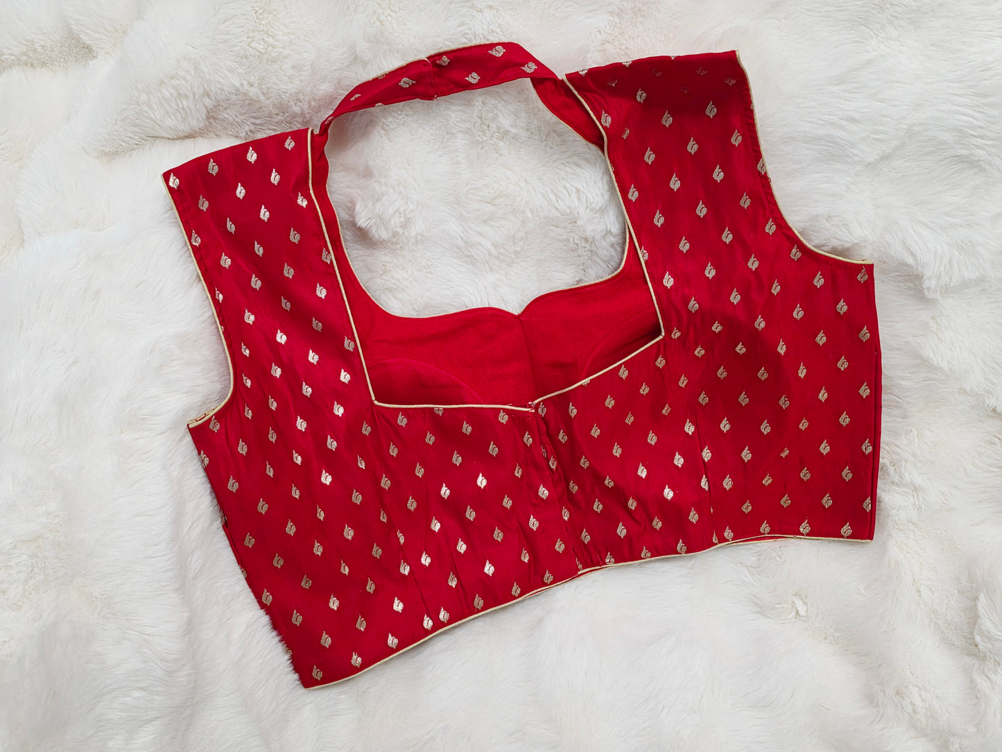 Red Benarasi Sleeveless Stitched Blouse