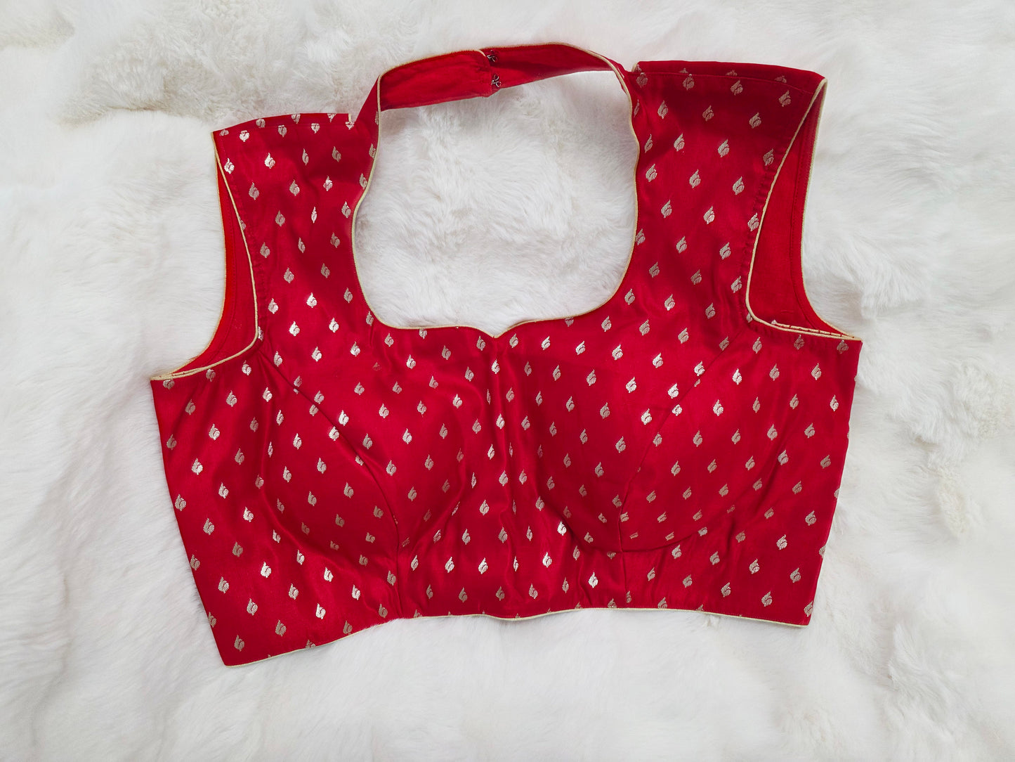 Red Benarasi Sleeveless Stitched Blouse