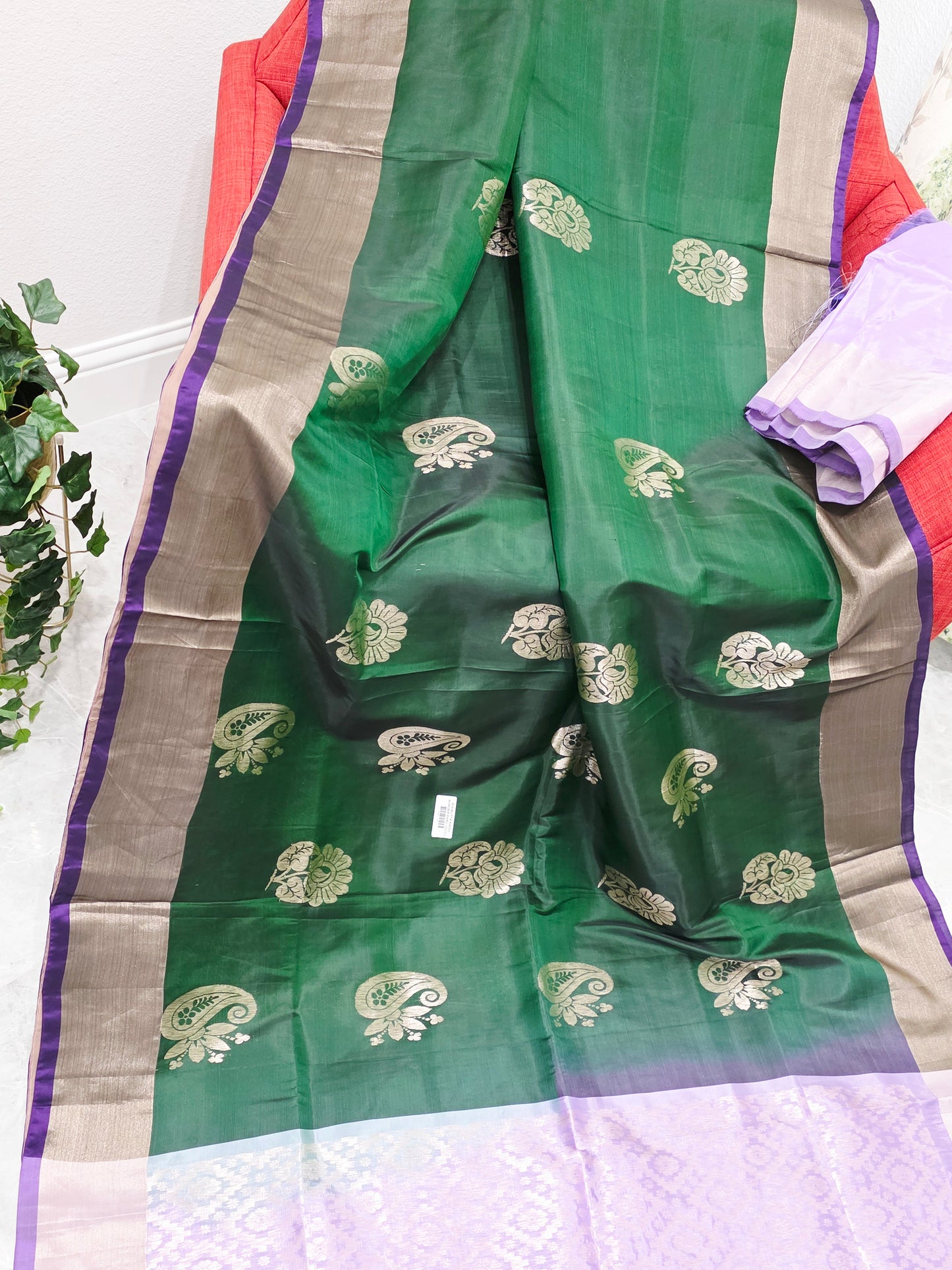 Dark Green Semi Kanchi Soft Silk Saree with Lavender Zari Pallu