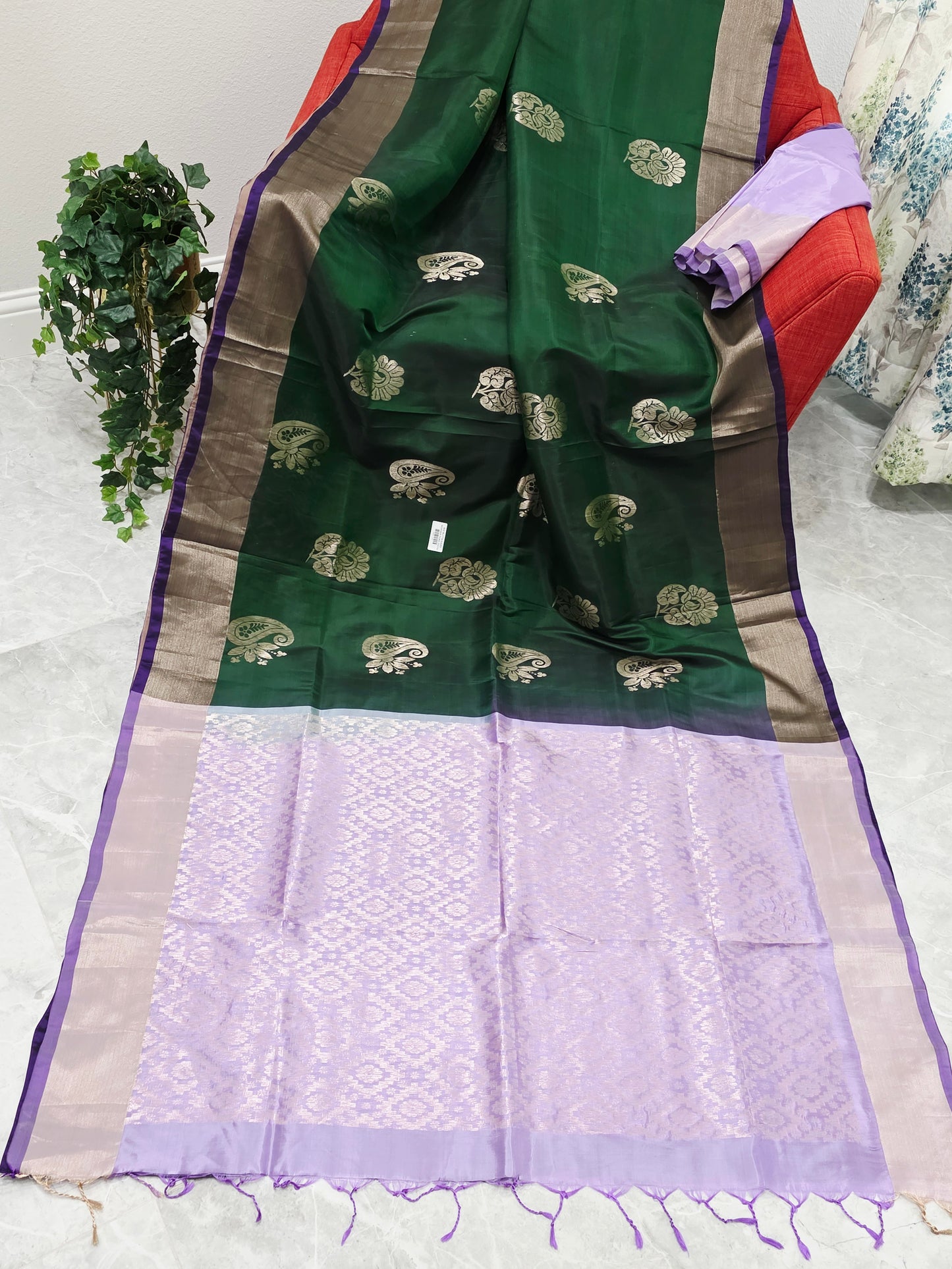 Dark Green Semi Kanchi Soft Silk Saree with Lavender Zari Pallu