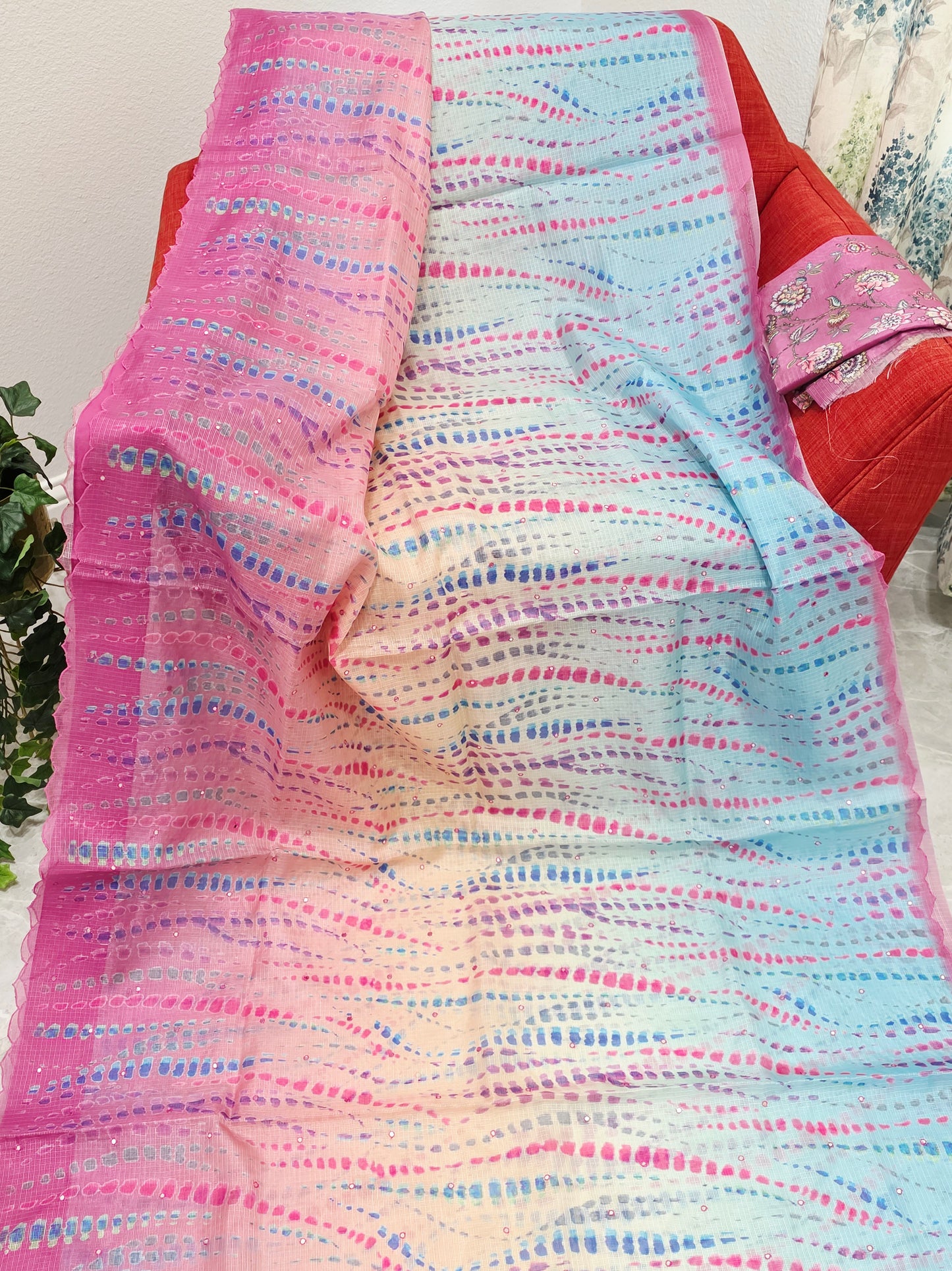 Soft Pastel Shades Tie-Dye Print Semi Kota Silk Saree with Scalloped Border