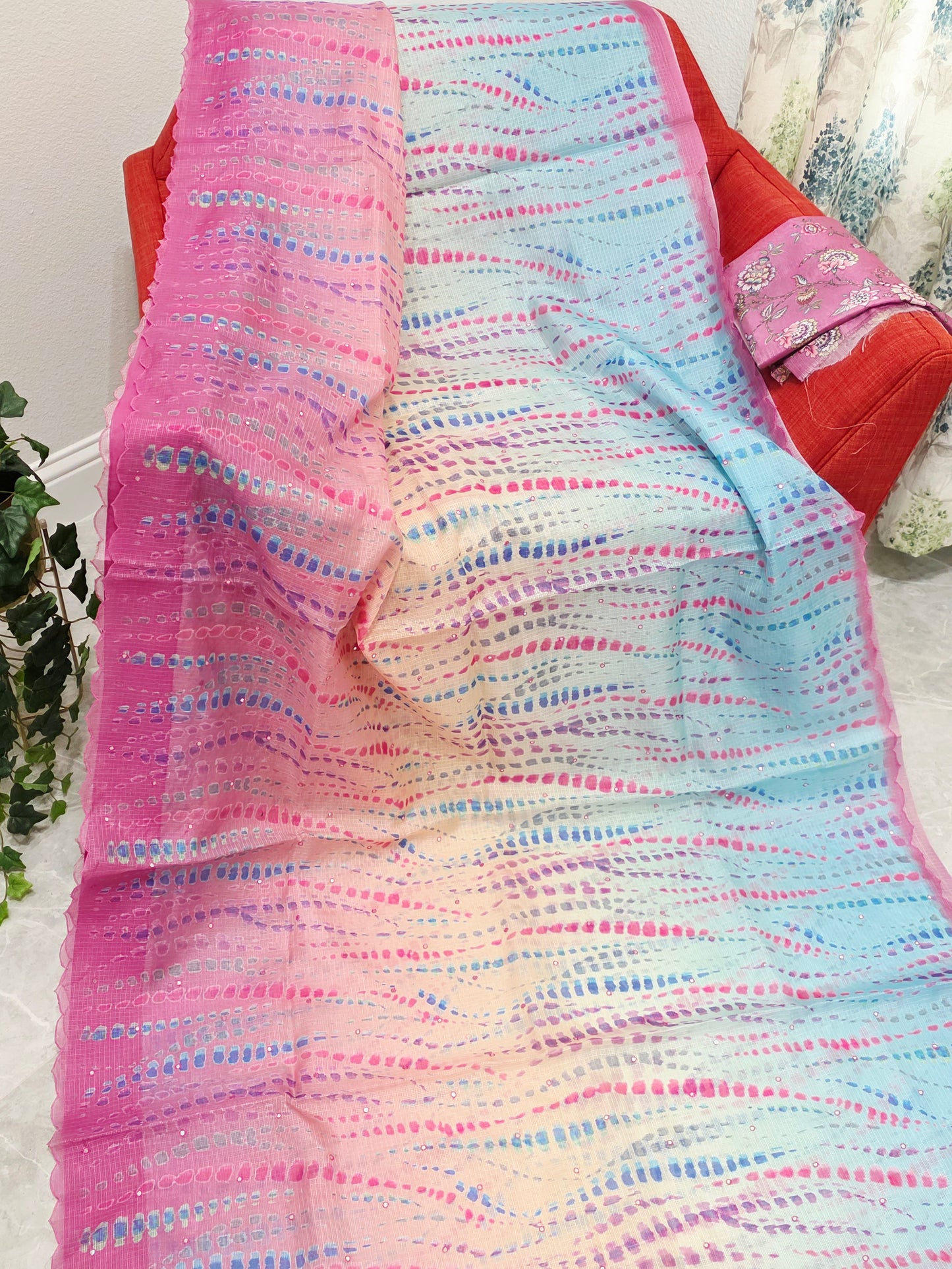 Soft Pastel Shades Tie-Dye Print Semi Kota Silk Saree with Scalloped Border