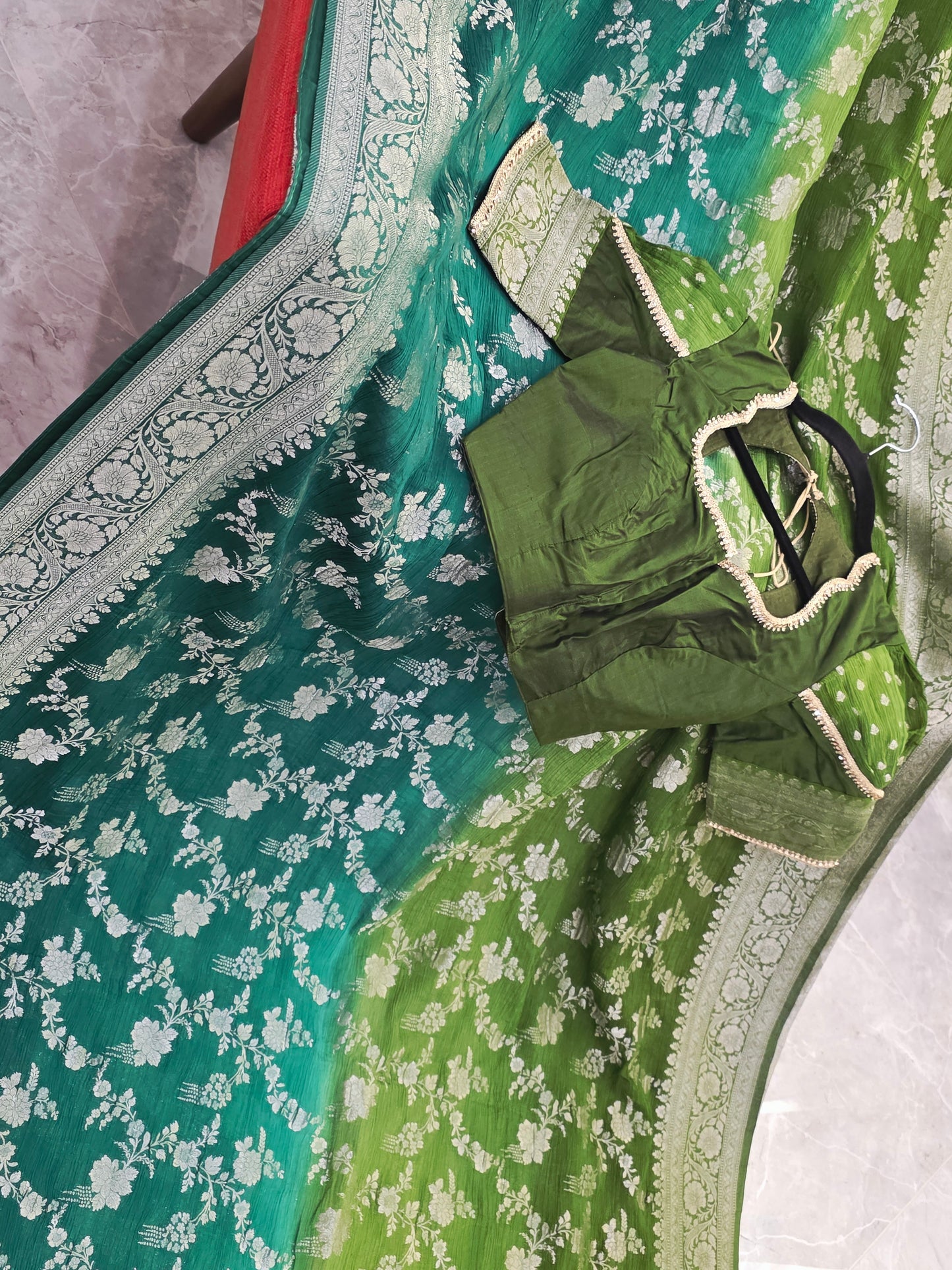 Shaded Crush Chiffon Georgette Saree with Silver Floral Weave & Puff Sleeves Blouse