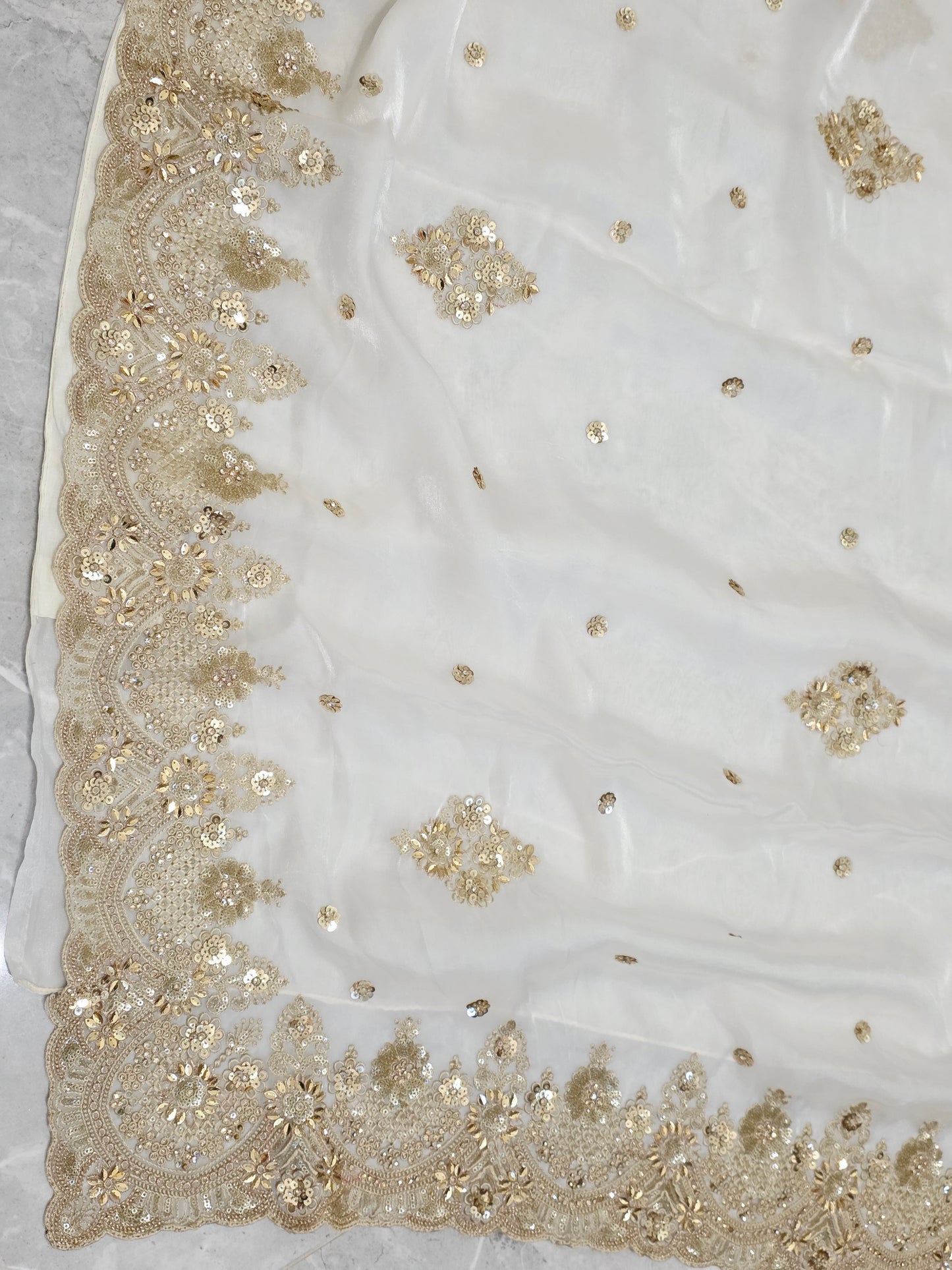 Elegant White Space Silk Sequin Saree with Stitched Blouse – Cocktail Party Wear