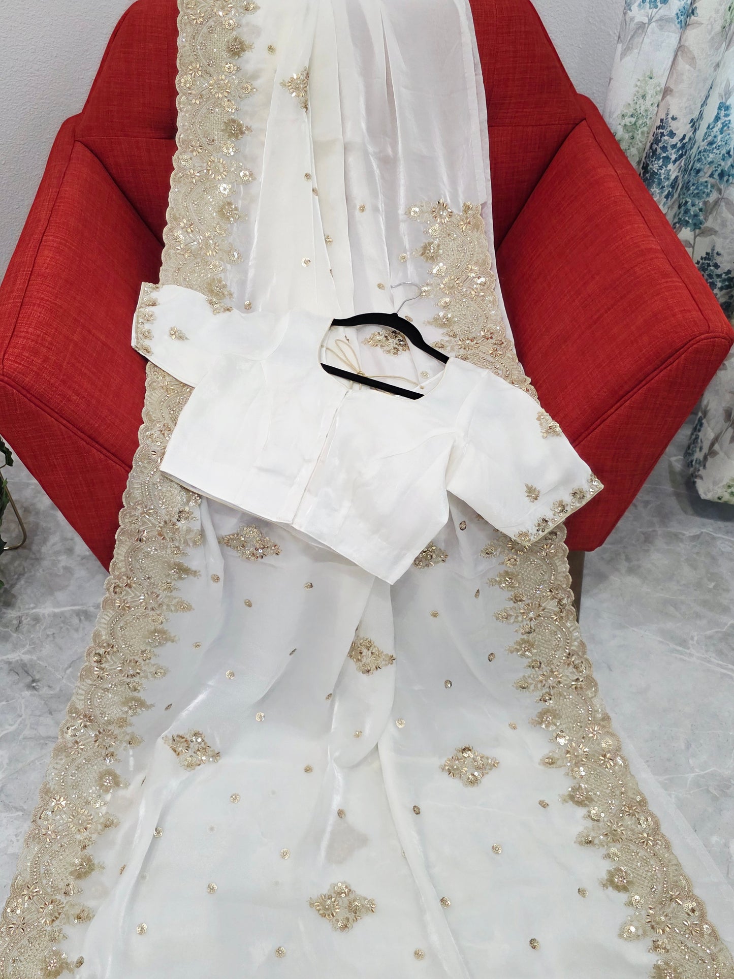 Elegant White Space Silk Sequin Saree with Stitched Blouse – Cocktail Party Wear