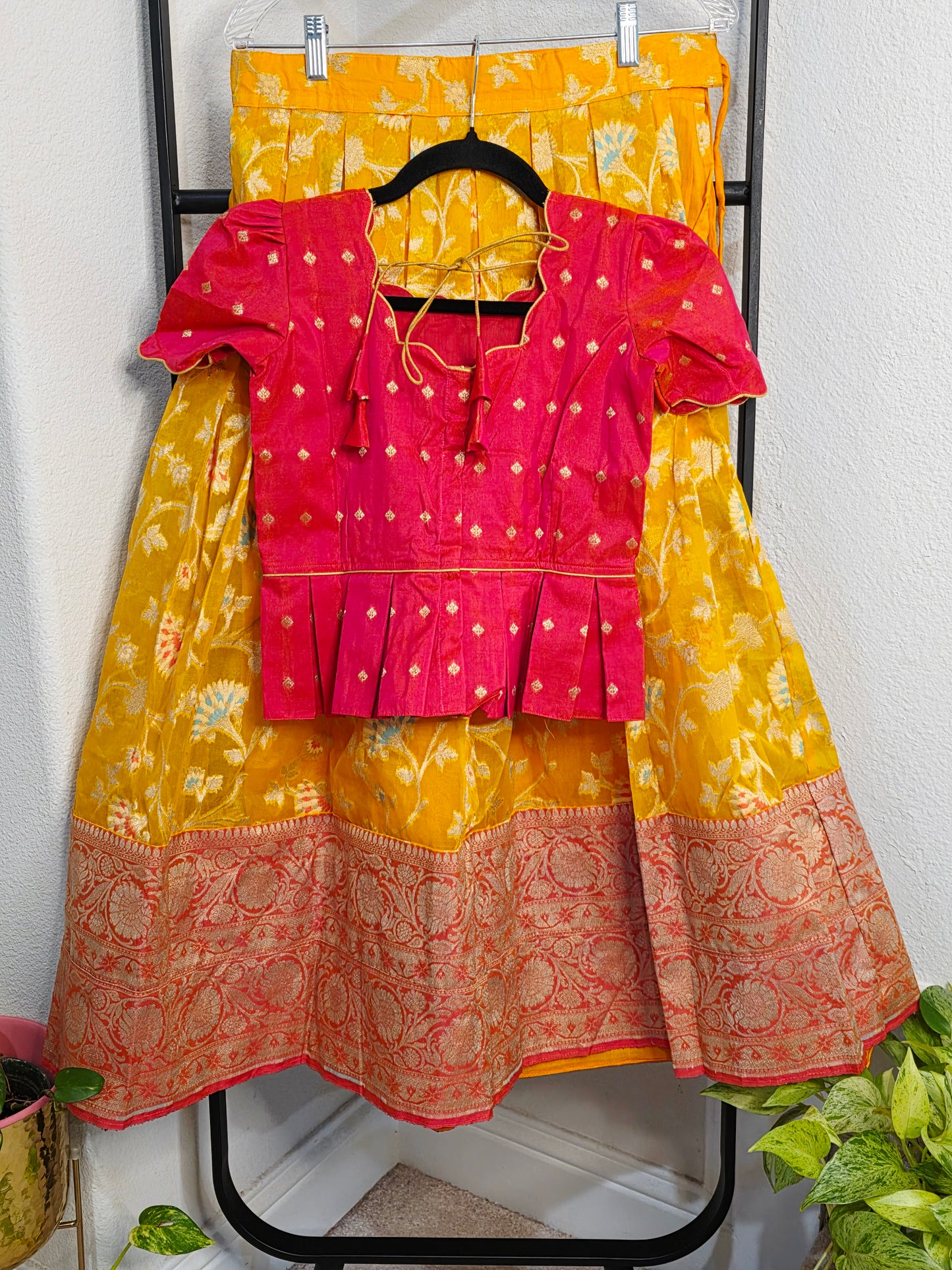 Organza Meenakari Lehenga Set for Girls (9–10 Years)