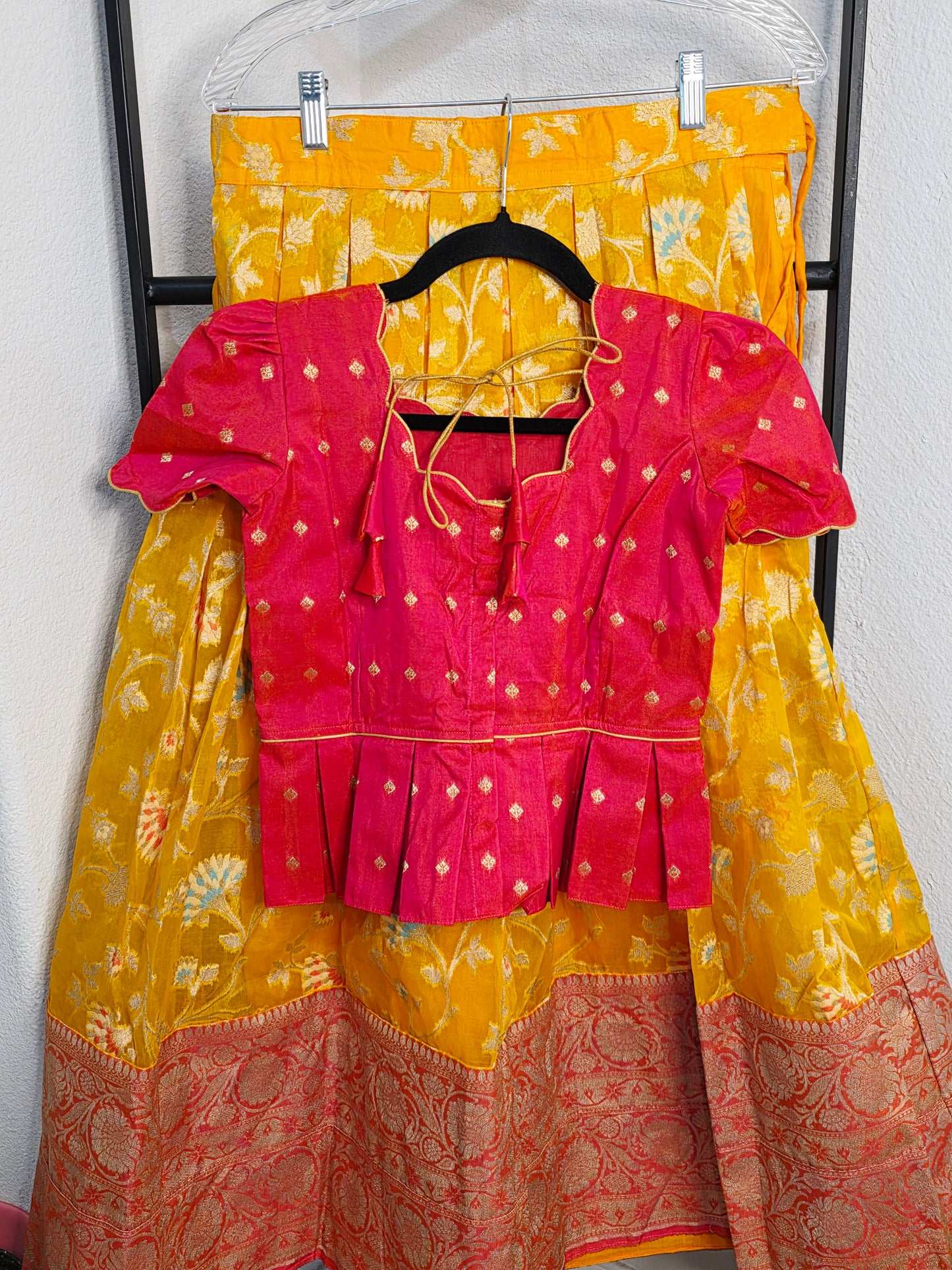 Organza Meenakari Lehenga Set for Girls (9–10 Years)