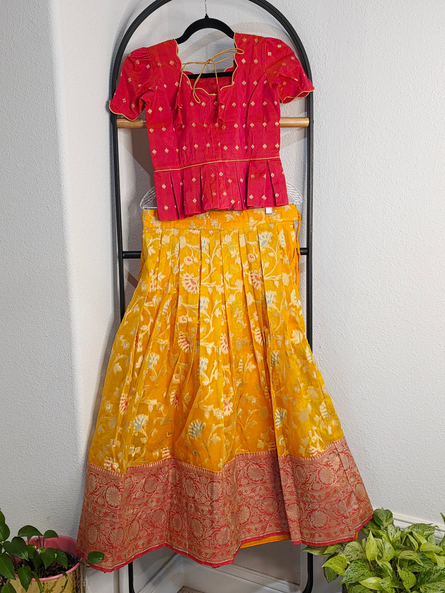 Organza Meenakari Lehenga Set for Girls (9–10 Years)
