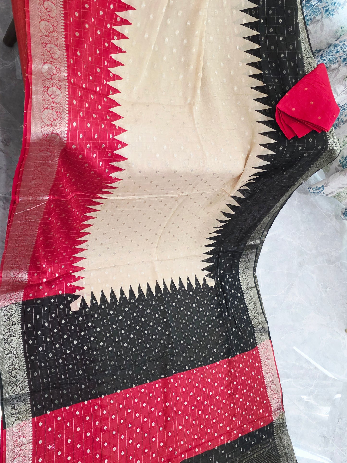 Imperial Noir Crimson & Ivory Gold Shaded Chinon Chiffon Checkered Saree