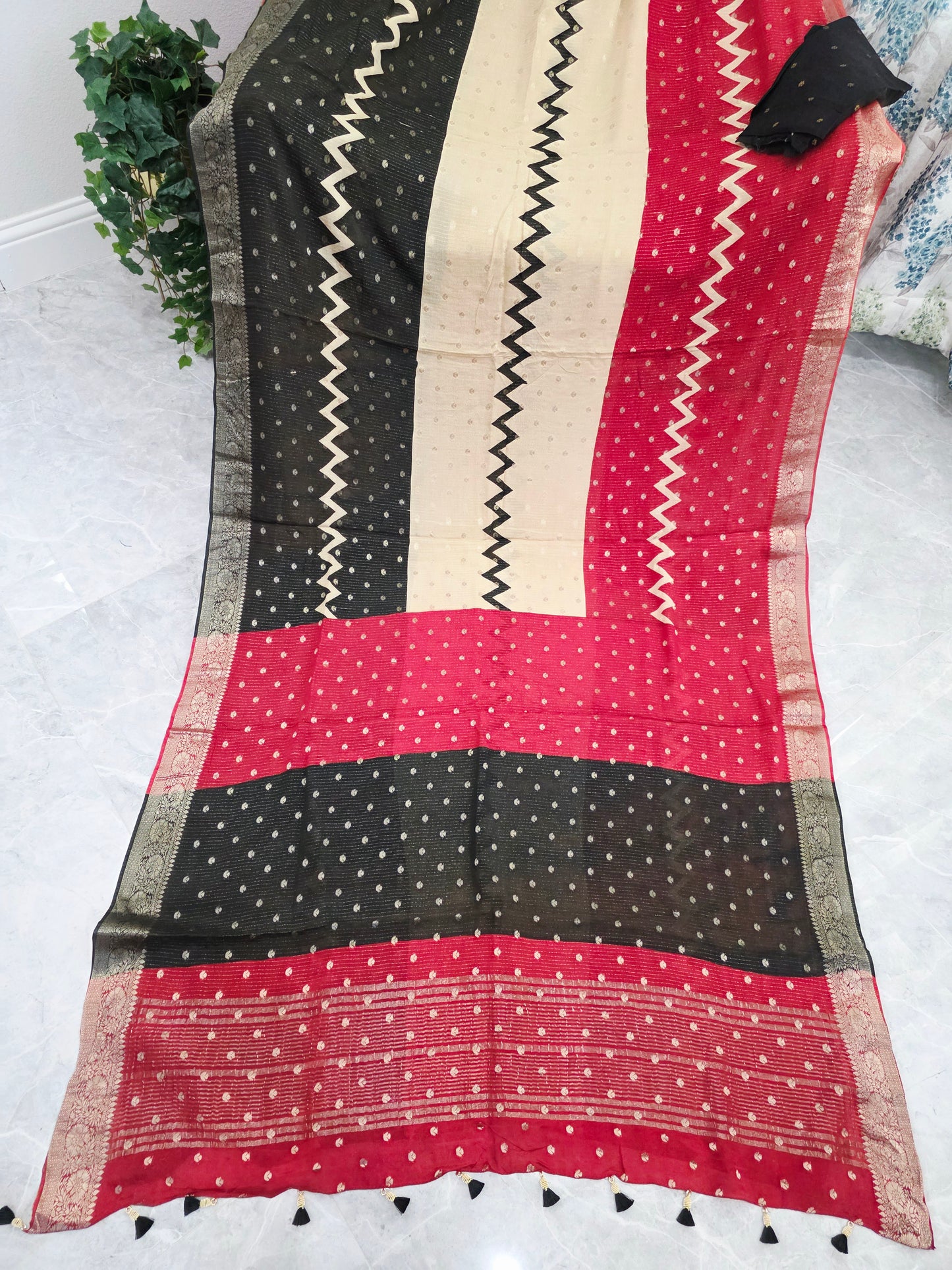 Imperial Noir Crimson & Ivory Gold Shaded Chinon Chiffon Checkered Saree