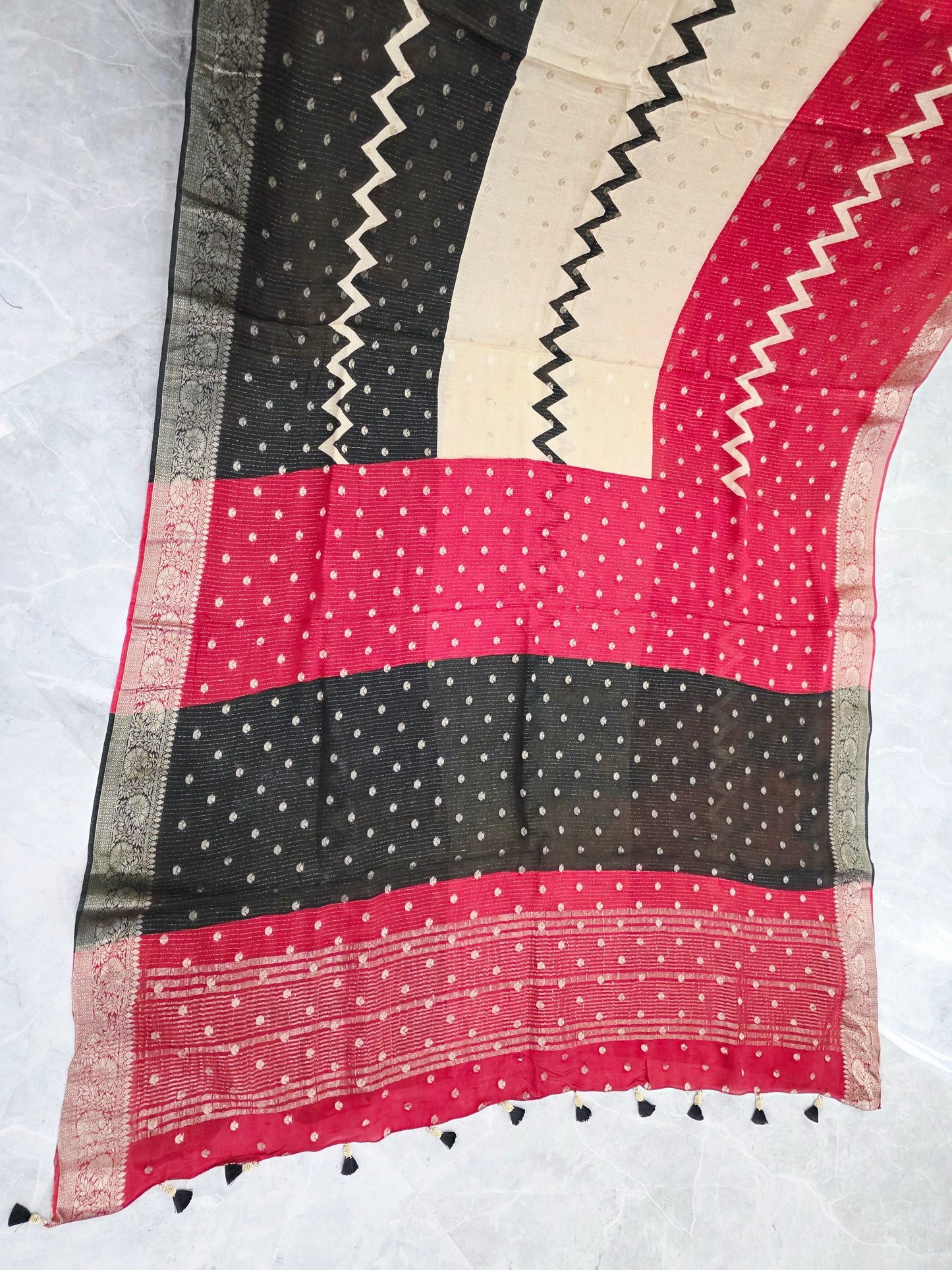 Imperial Noir Crimson & Ivory Gold Shaded Chinon Chiffon Checkered Saree