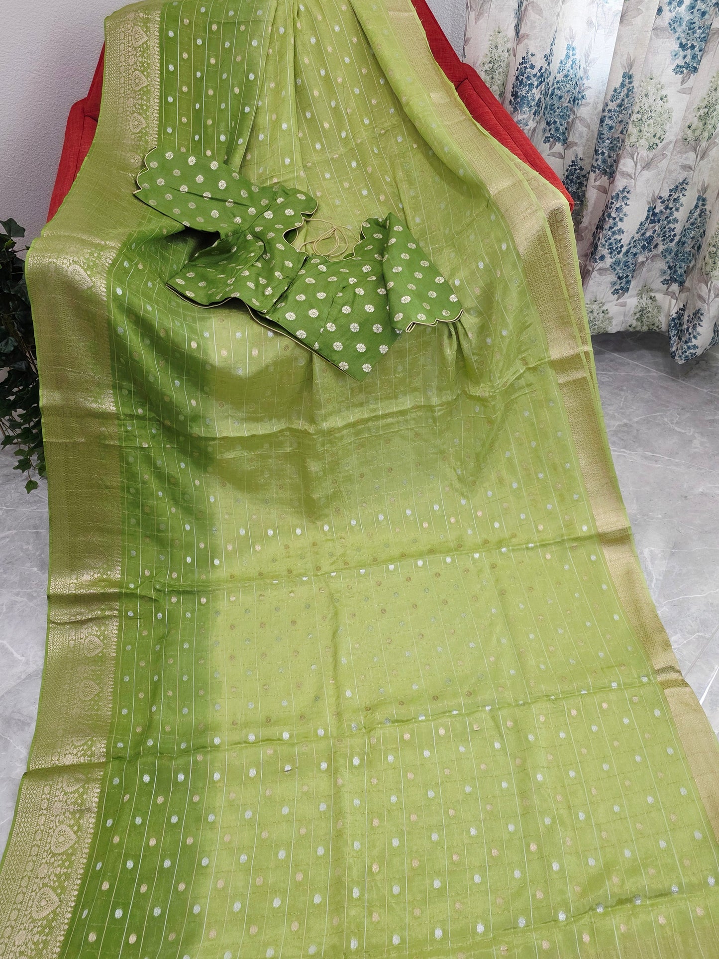 Heritage Pistachio Green with Classic Gold Border Shaded Chinon Crepe Silk Checks Saree with Blouse