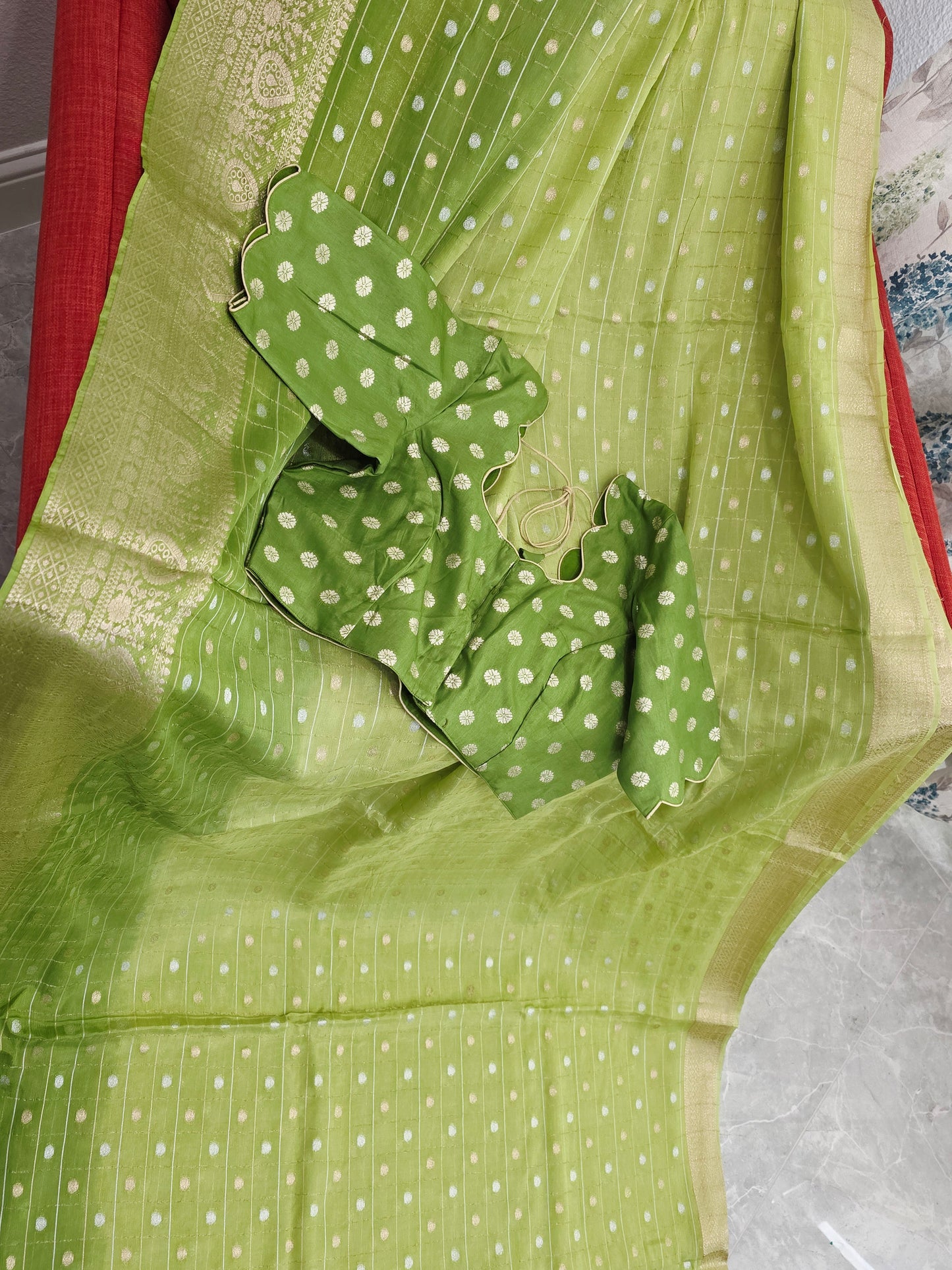 Heritage Pistachio Green with Classic Gold Border Shaded Chinon Crepe Silk Checks Saree with Blouse