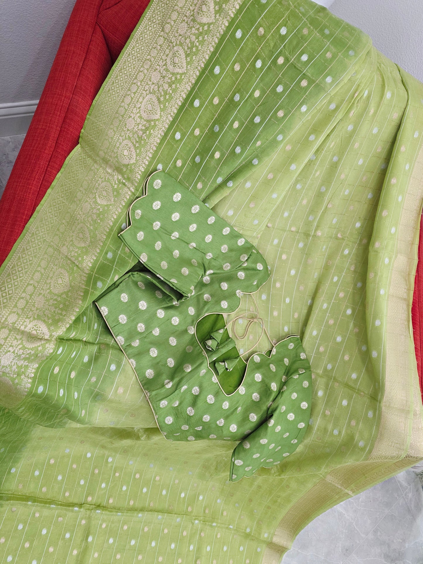 Heritage Pistachio Green with Classic Gold Border Shaded Chinon Crepe Silk Checks Saree with Blouse