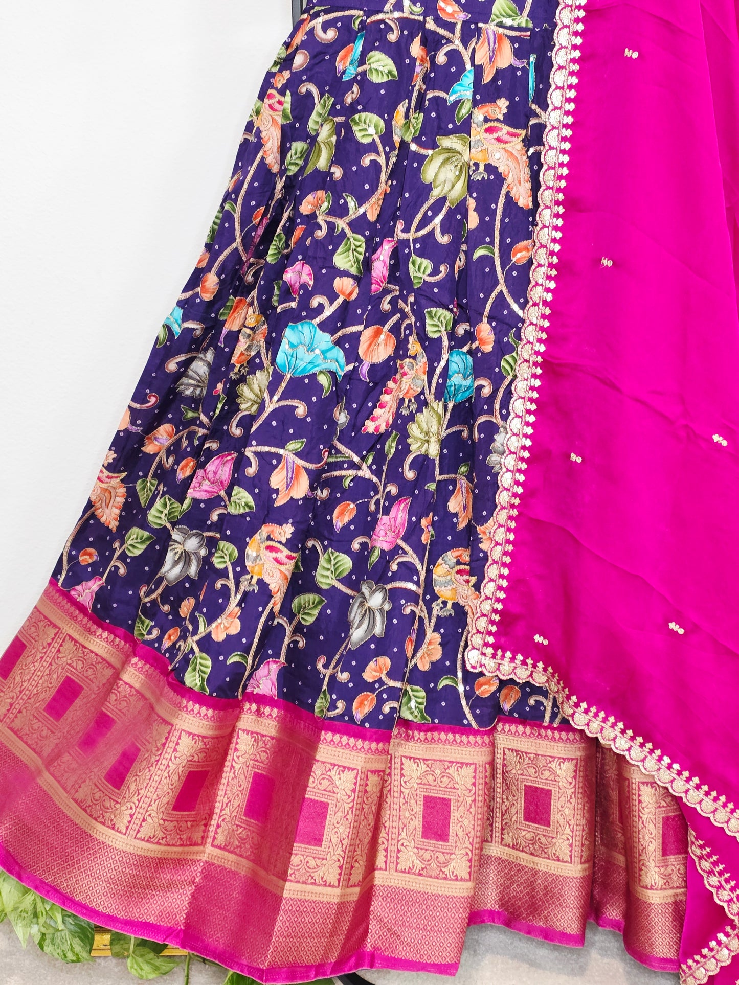 💜 Royal Purple Kalamkari Munga Crepe Silk Lehenga with Magenta Zari Border & Cutwork Embroidered Dupatta