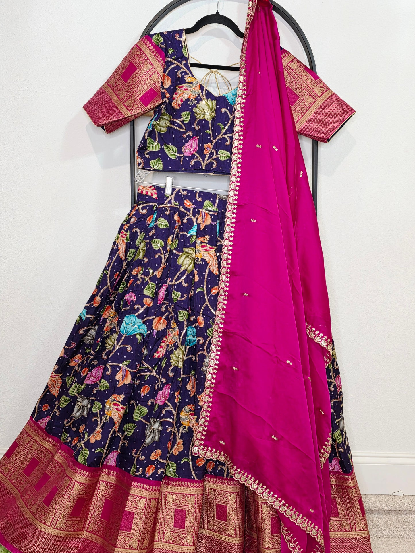 💜 Royal Purple Kalamkari Munga Crepe Silk Lehenga with Magenta Zari Border & Cutwork Embroidered Dupatta