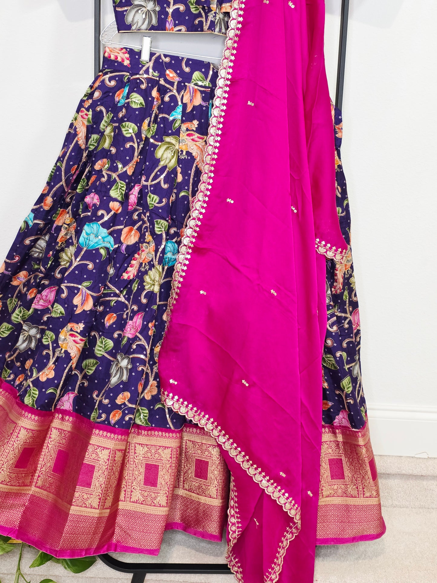💜 Royal Purple Kalamkari Munga Crepe Silk Lehenga with Magenta Zari Border & Cutwork Embroidered Dupatta