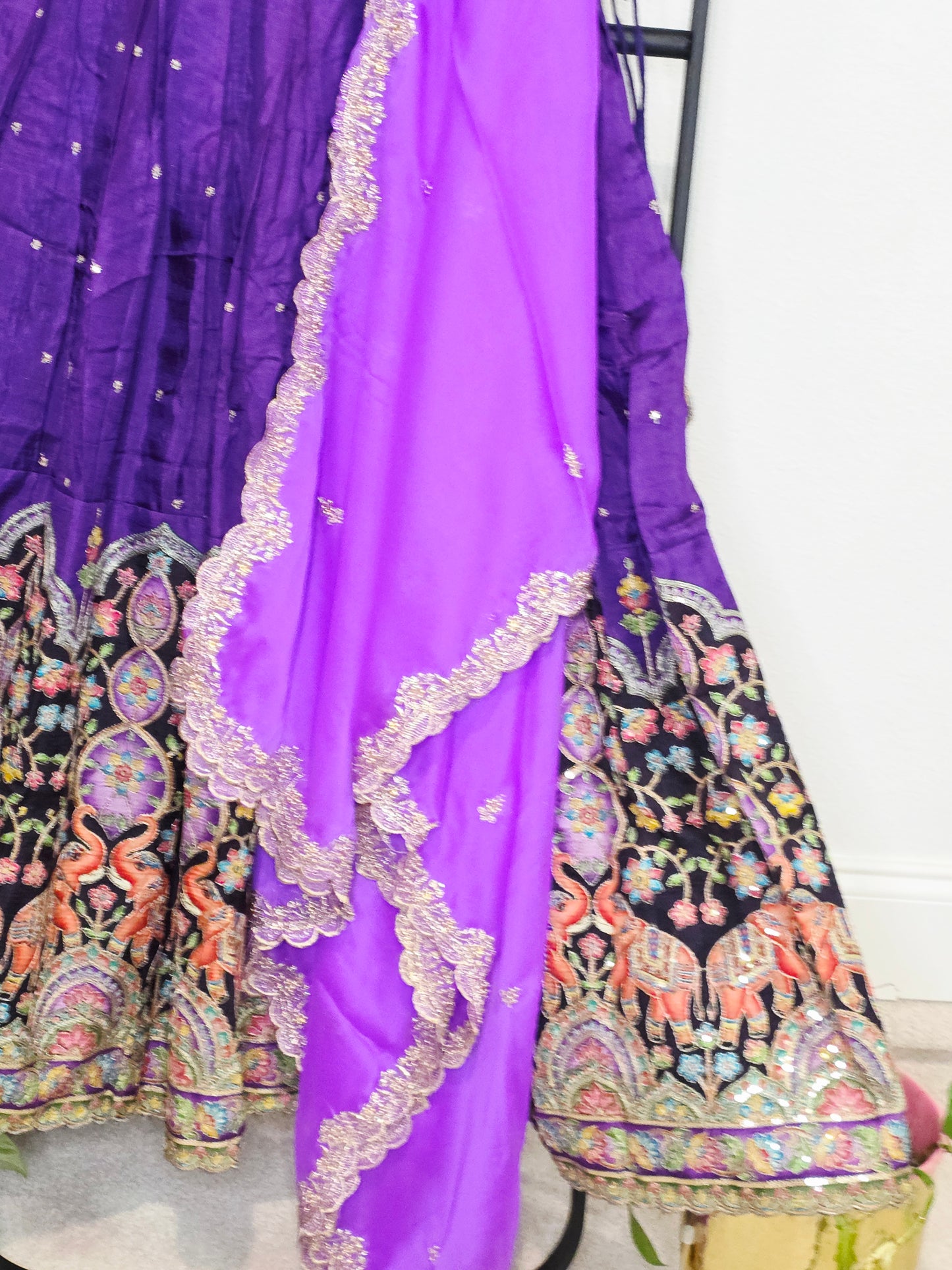 Purple Munga Crepe Silk Kalamkari Embroidery Lehenga Set with Lavender Georgette Cutwork Dupatta – Girls 11+ Junior