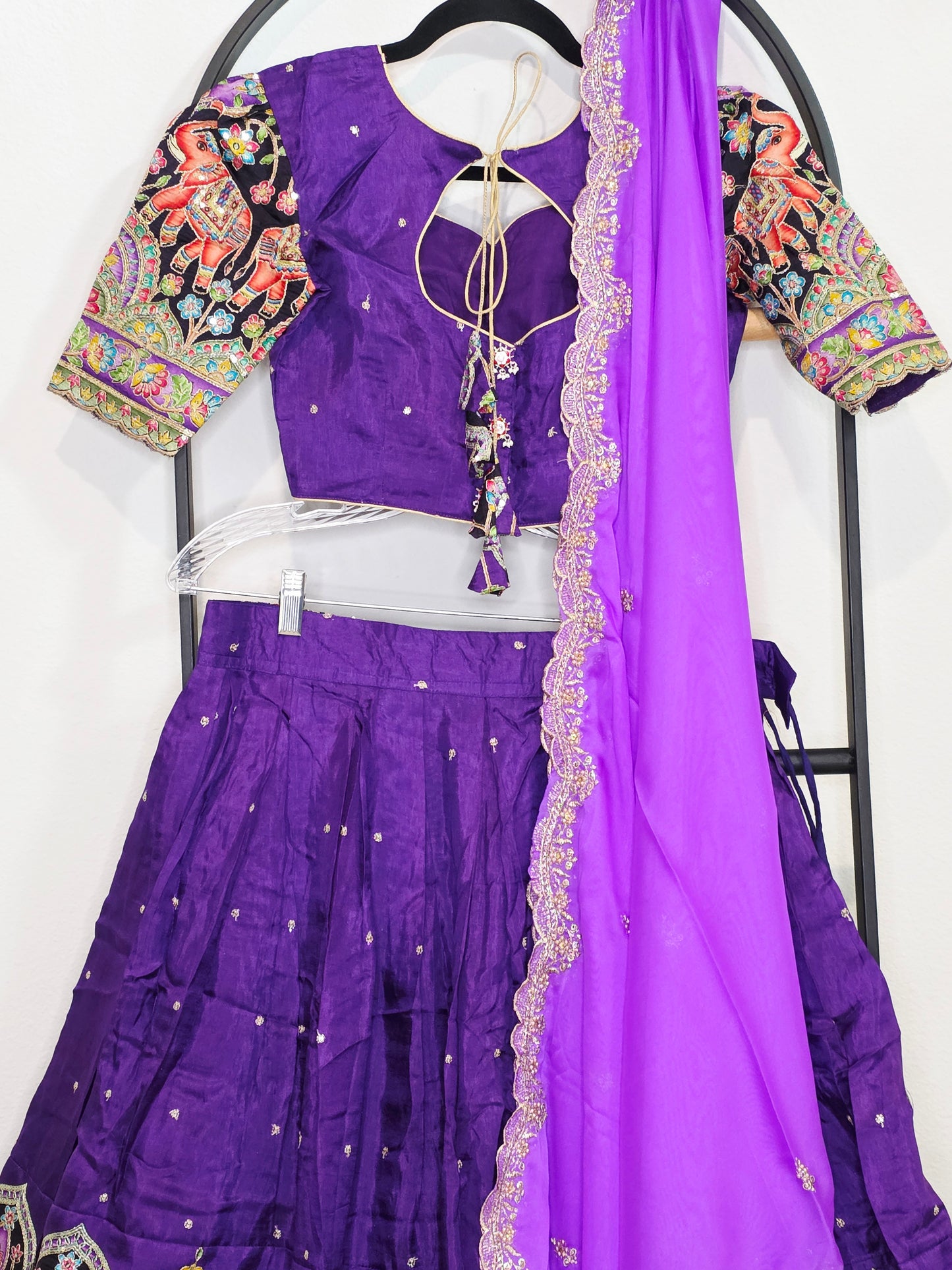 Purple Munga Crepe Silk Kalamkari Embroidery Lehenga Set with Lavender Georgette Cutwork Dupatta – Girls 11+ Junior