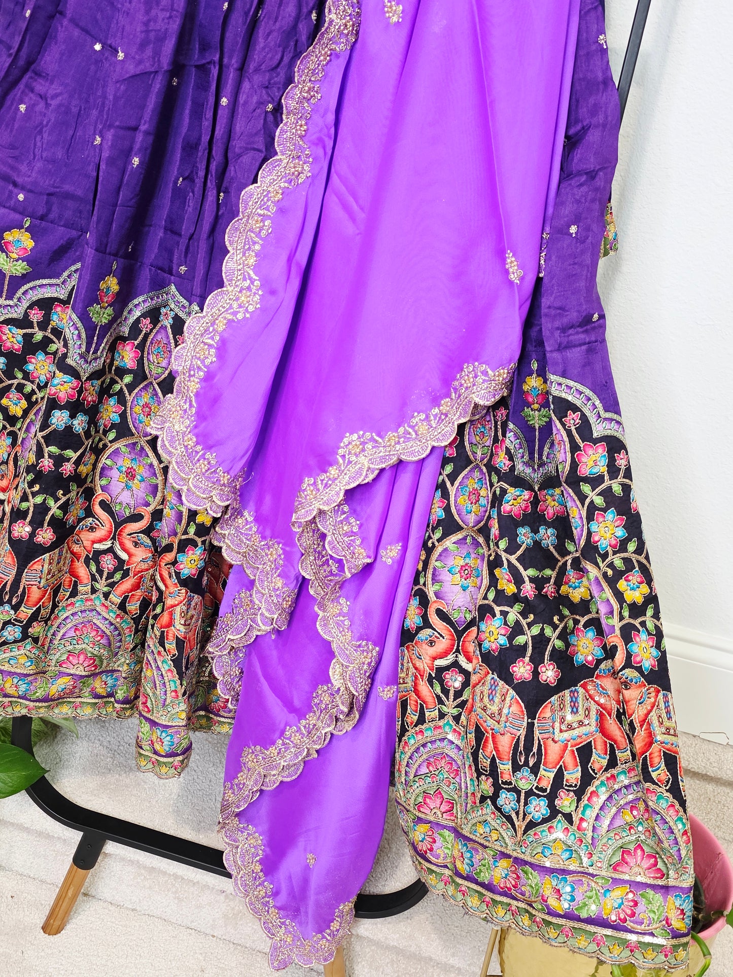 Purple Munga Crepe Silk Kalamkari Embroidery Lehenga Set with Lavender Georgette Cutwork Dupatta – Girls 11+ Junior