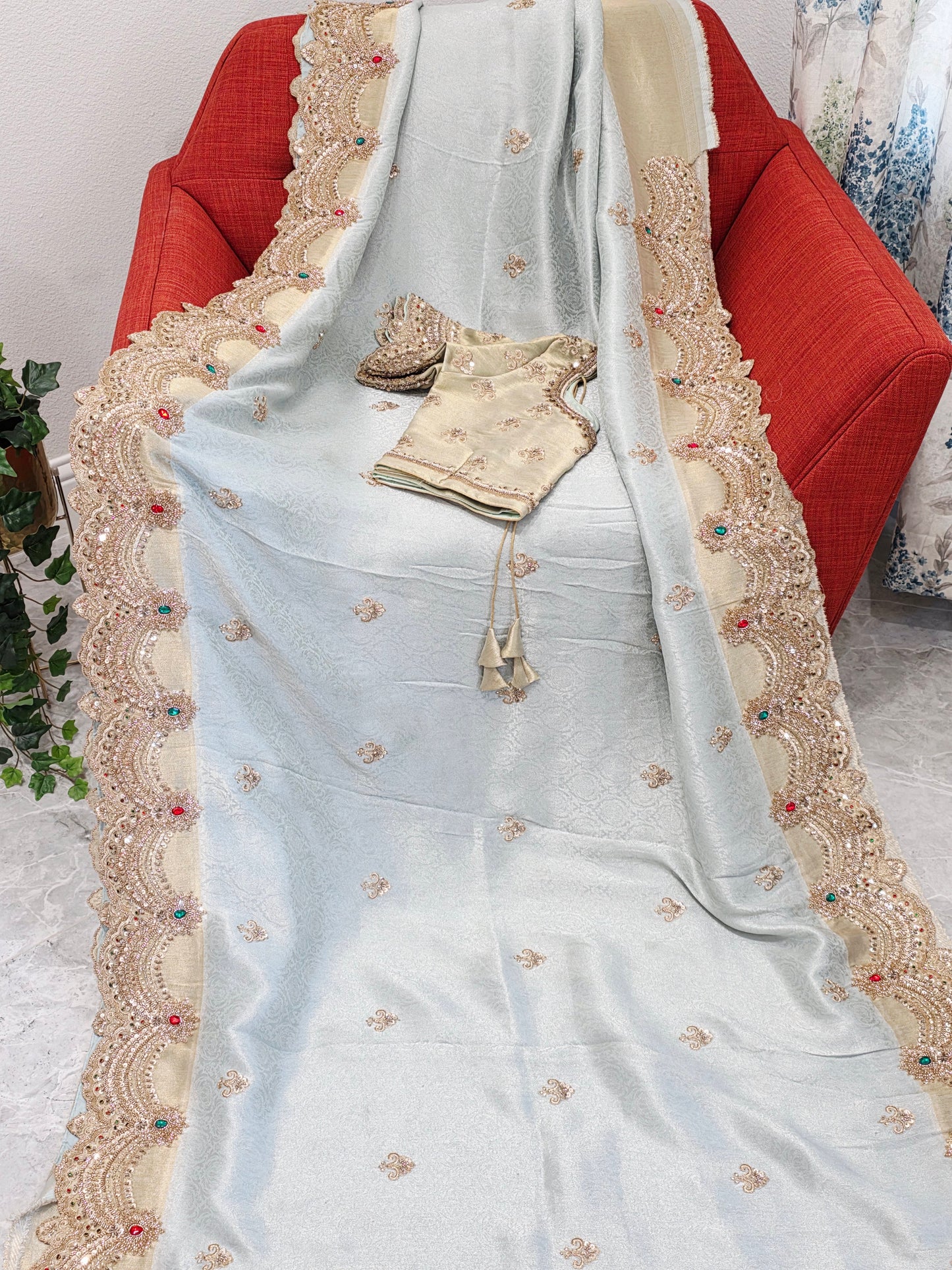 Celestial Mint Gold Aura Pure Kanjeevaram Tissue Saree with Hand-Embroidered Scalloped Border & Designer Blouse