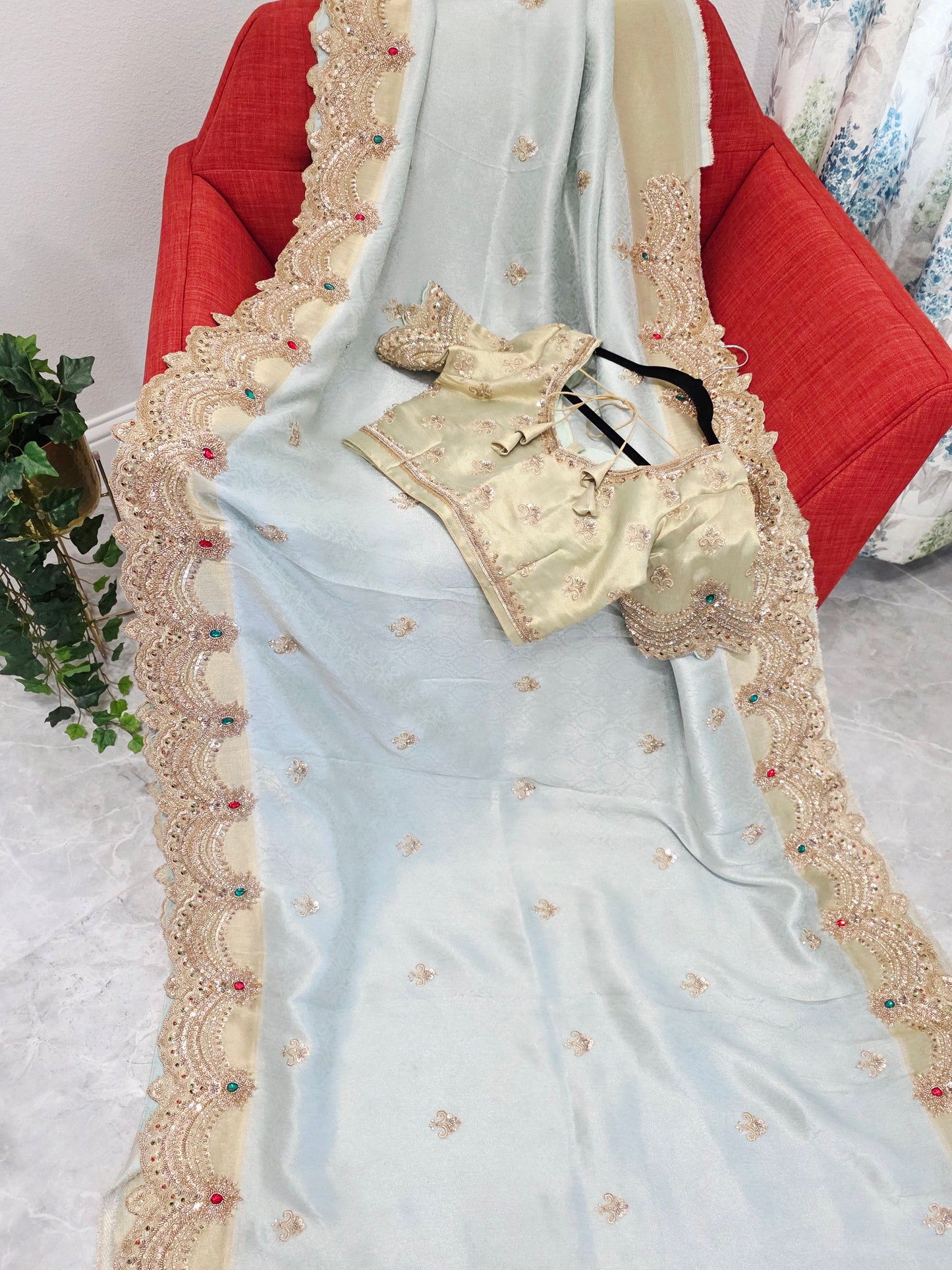 Celestial Mint Gold Aura Pure Kanjeevaram Tissue Saree with Hand-Embroidered Scalloped Border & Designer Blouse