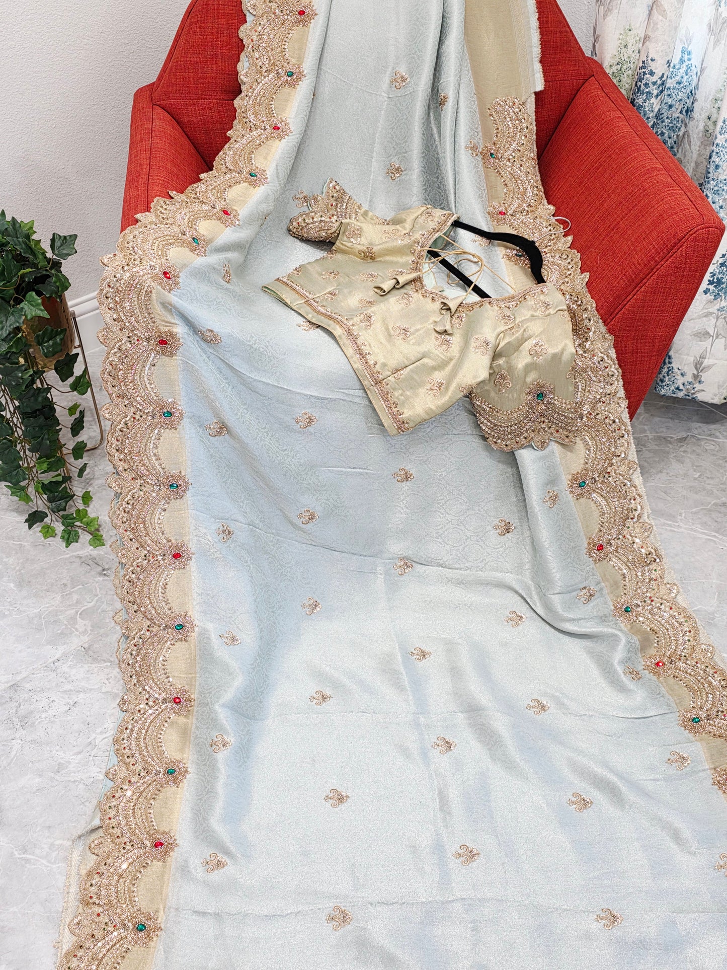 Celestial Mint Gold Aura Pure Kanjeevaram Tissue Saree with Hand-Embroidered Scalloped Border & Designer Blouse