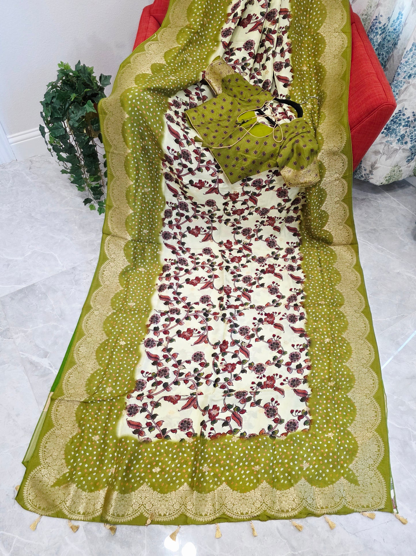 Royal Olive & Ivory Kalamkari Dola Benarasi Silk Saree with Bandhini Zari Border & Premium Stitched Blouse