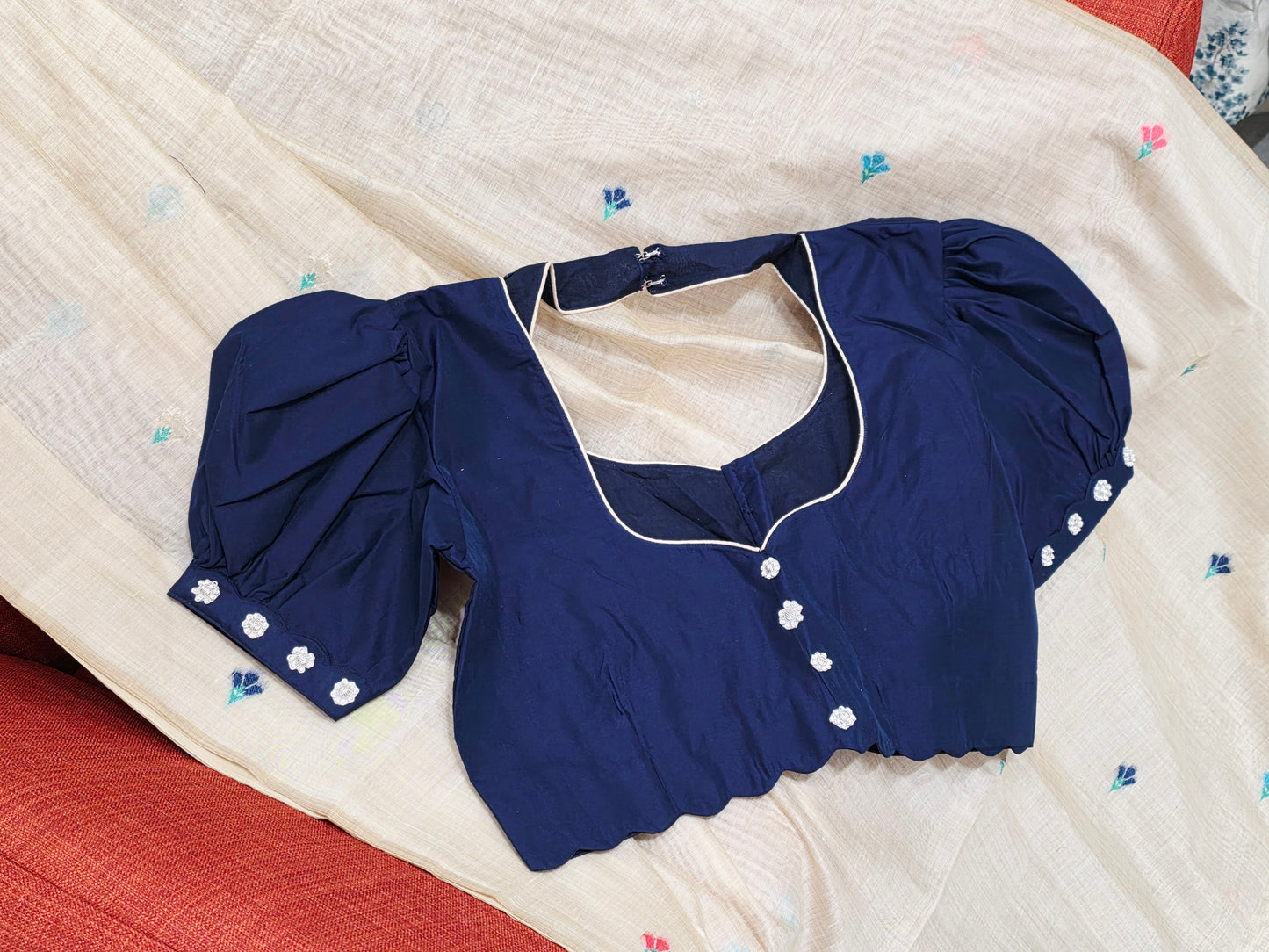 Heritage Muga Beige Jamdani Cotton Saree with Scenic Pallu & Navy Puff Blouse