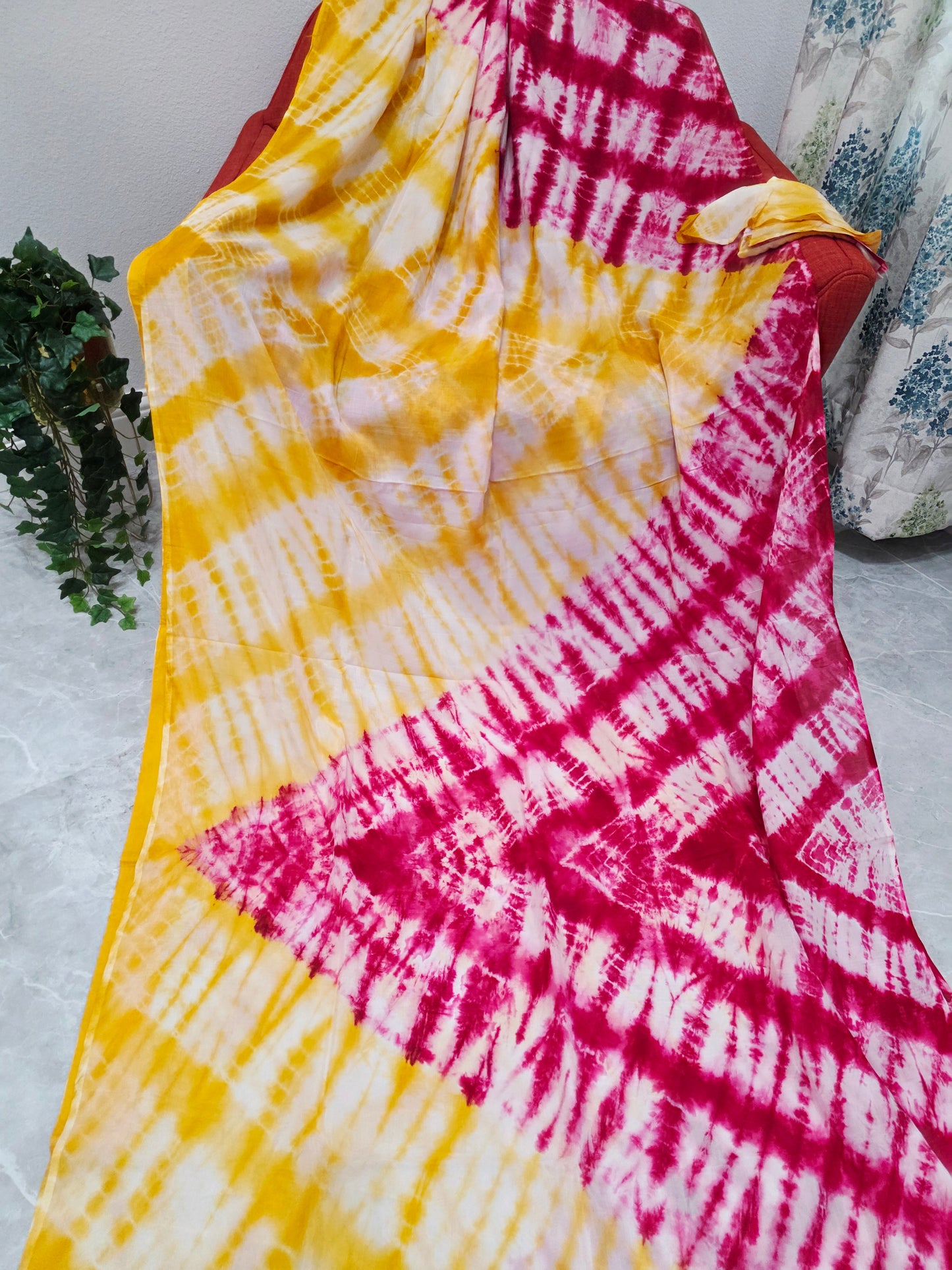 Tie & Dye Shibori Soft Mul Chanderi Silk Cotton Saree with Blouse – Elegant Ethnic & Festive Wear