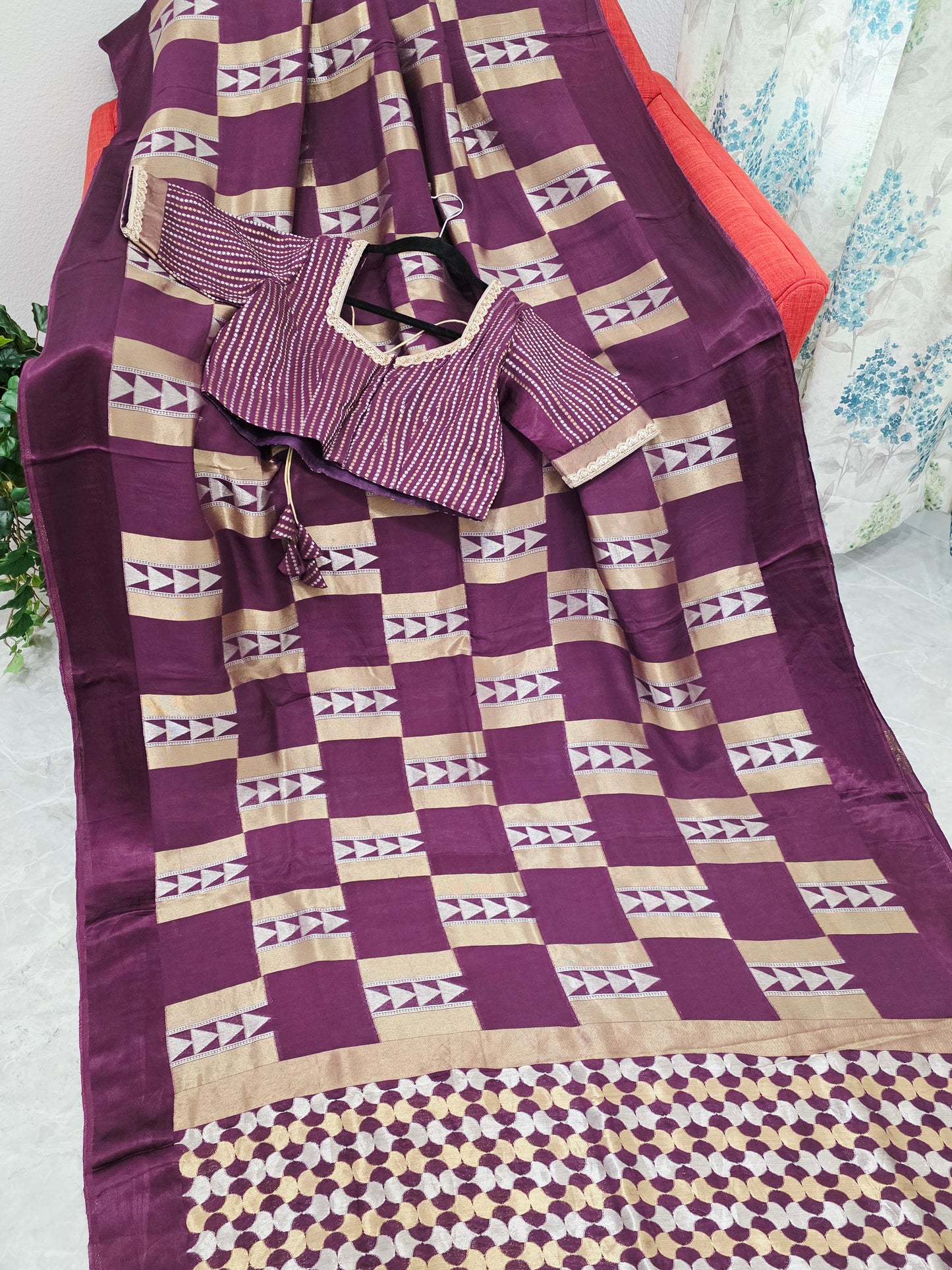 Russian Dola Crepe Silk Saree with Geometric Zari Woven Design & Ready Stitched Blouse Wine