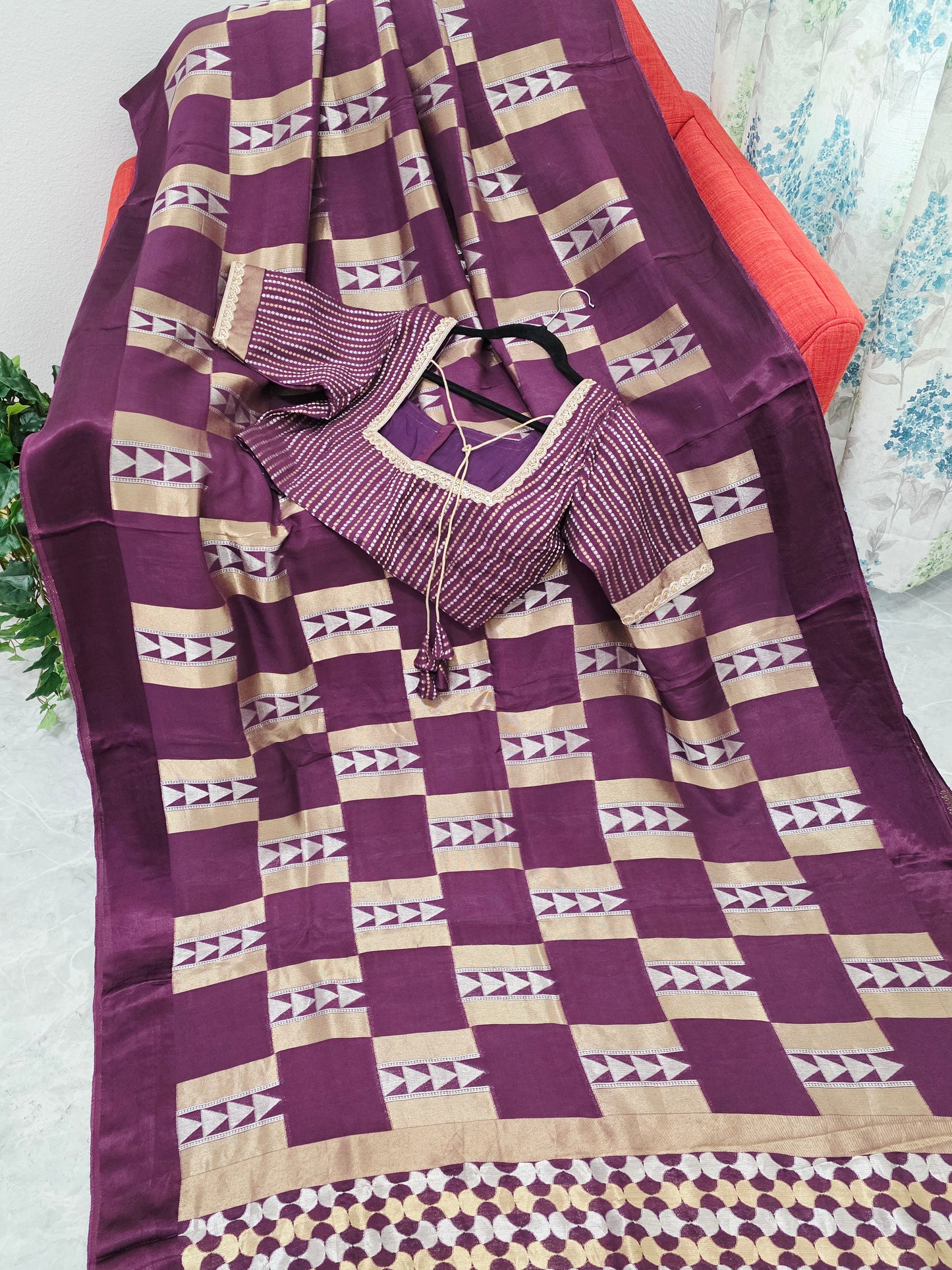 Russian Dola Crepe Silk Saree with Geometric Zari Woven Design & Ready Stitched Blouse Wine