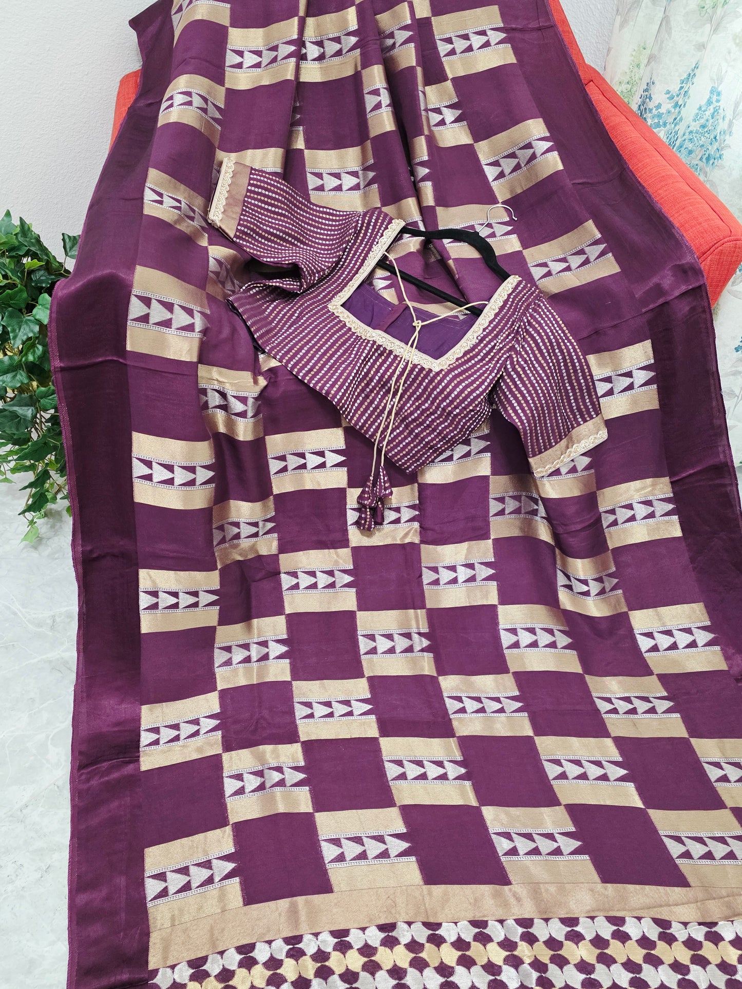 Russian Dola Crepe Silk Saree with Geometric Zari Woven Design & Ready Stitched Blouse Wine