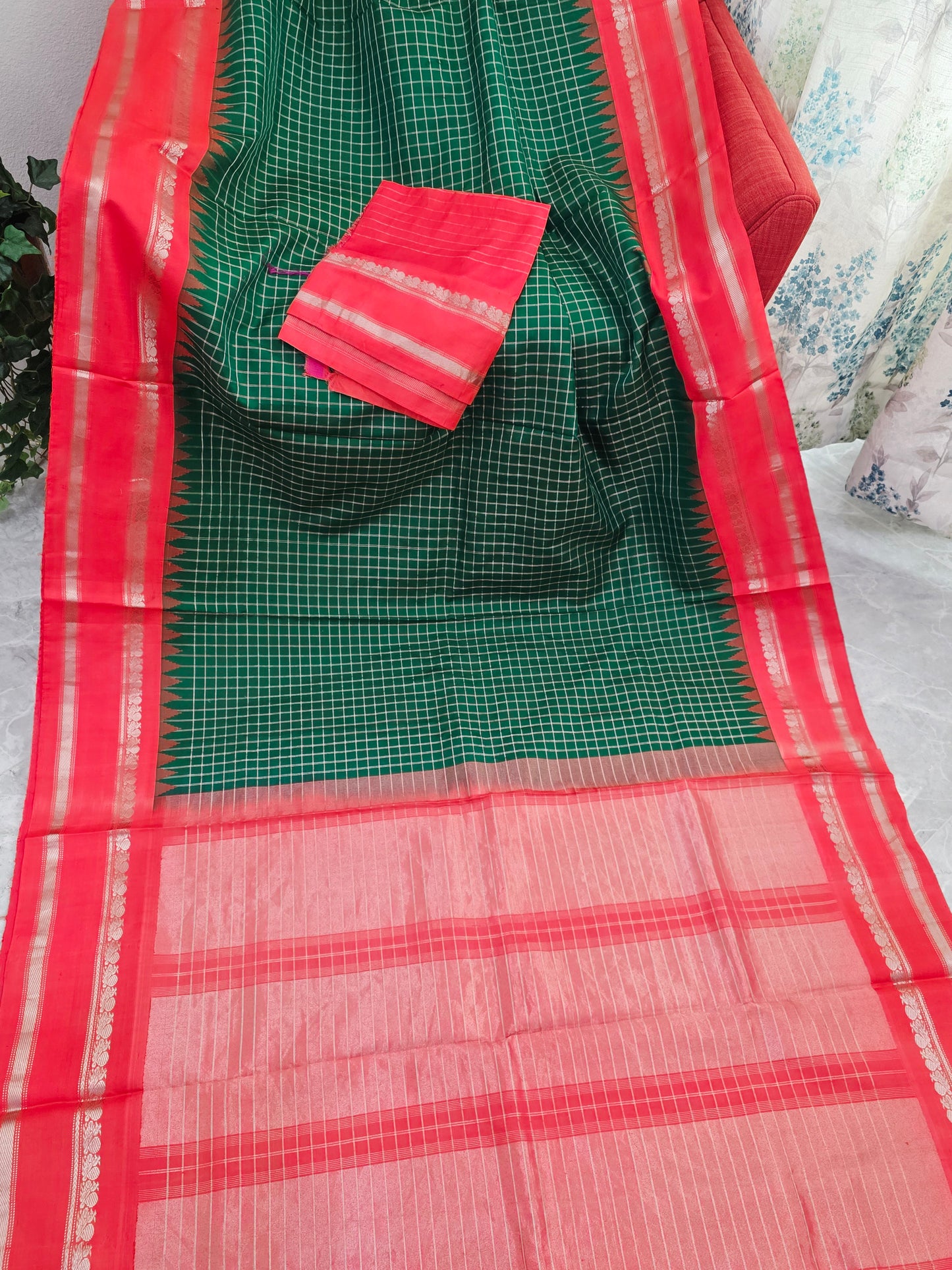 Royal Bottle Green & Sunset Orange Zari Elegance – Pure Gadwal Handloom Saree
