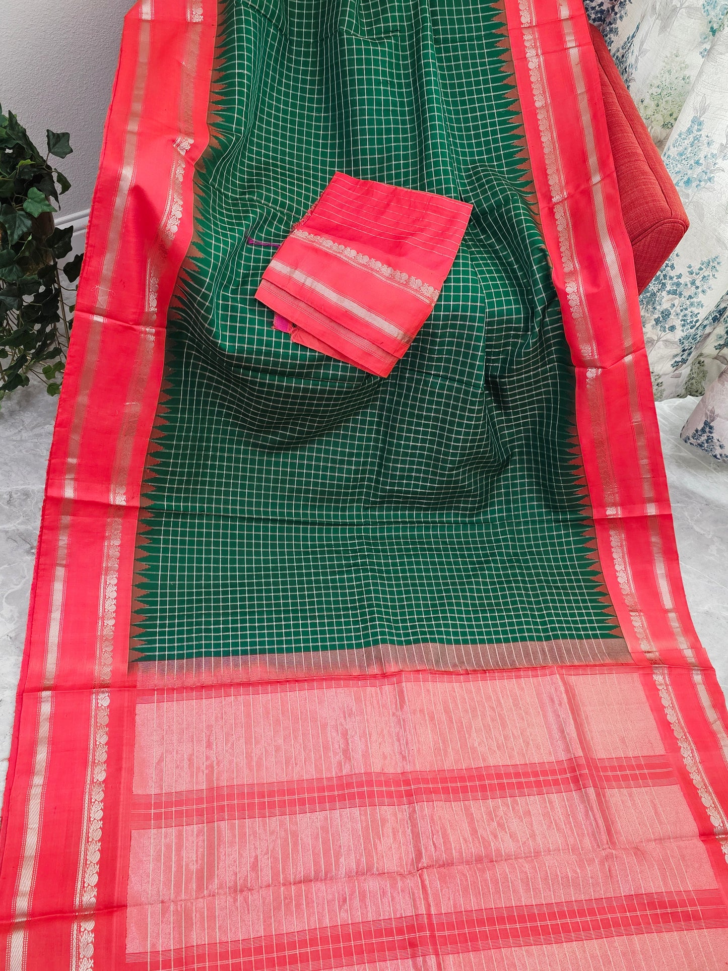 Royal Bottle Green & Sunset Orange Zari Elegance – Pure Gadwal Handloom Saree