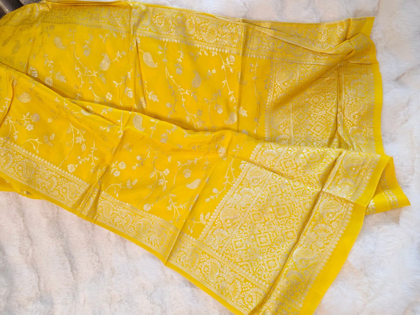 Yellow Munga Benarasi Dupatta for Lehenga & Dress Wear