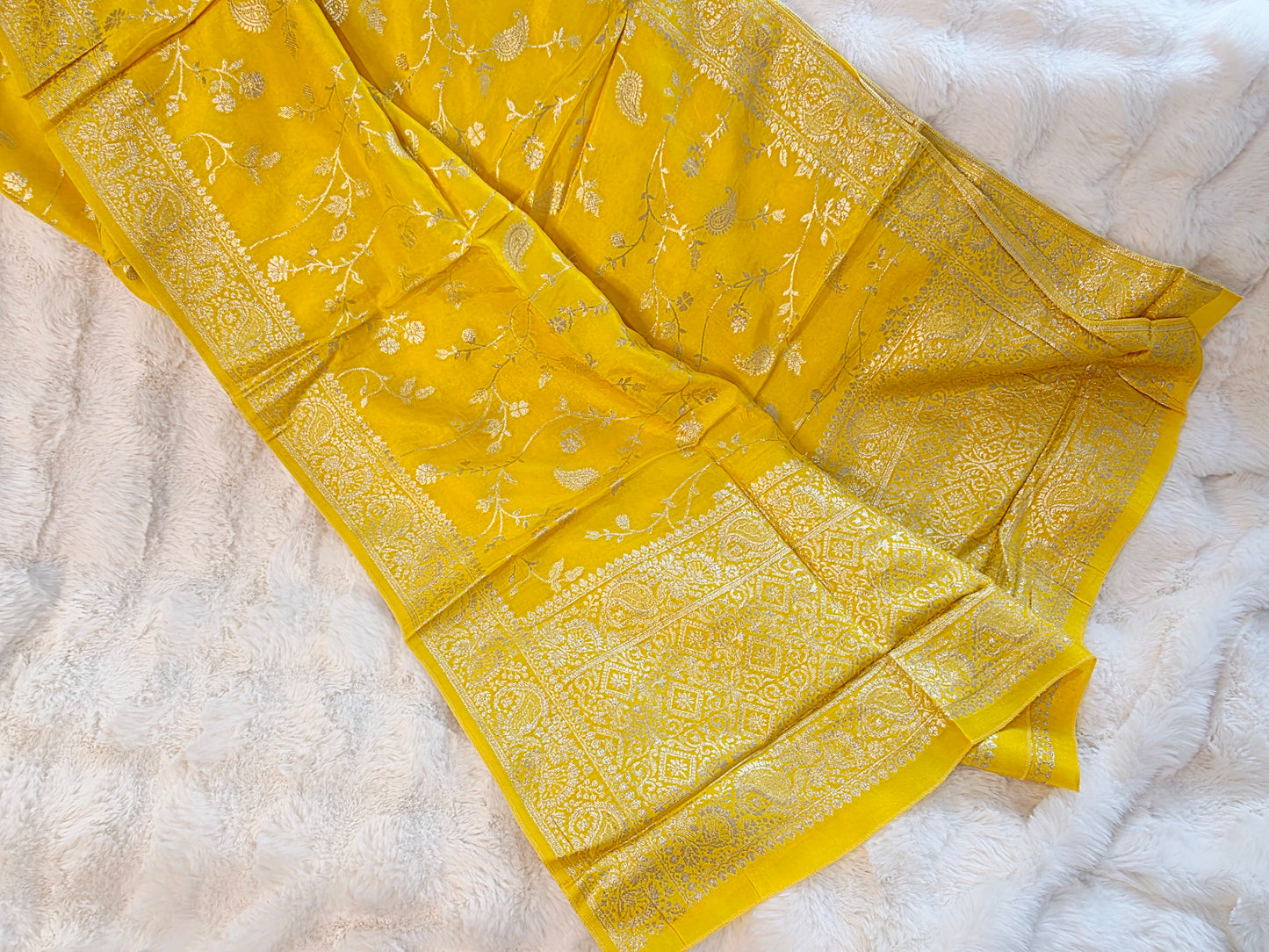 Yellow Munga Benarasi Dupatta for Lehenga & Dress Wear
