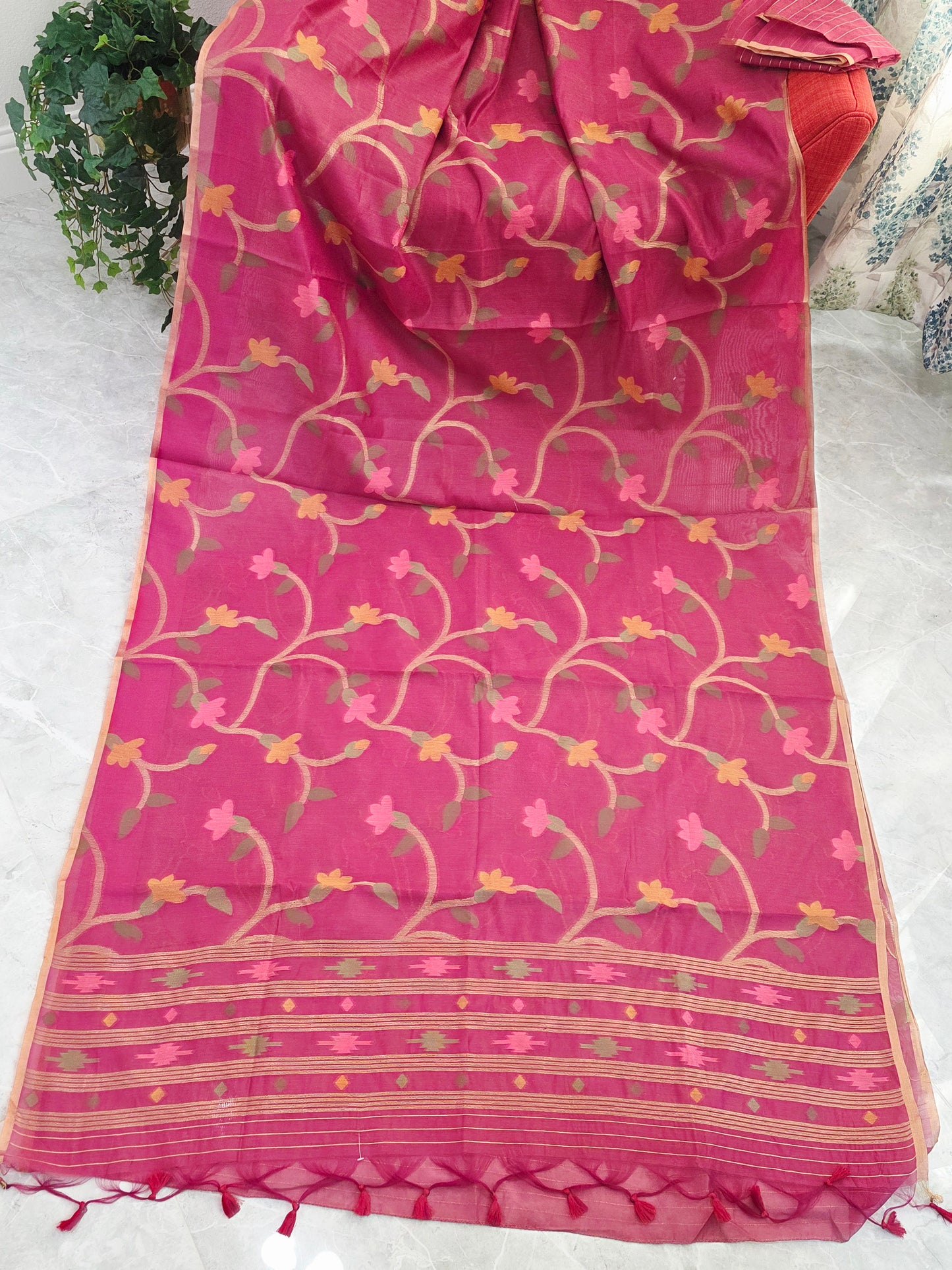 Rose Fuchsia Garden Jamdani Silk Cotton Saree with Gold Vine Weave