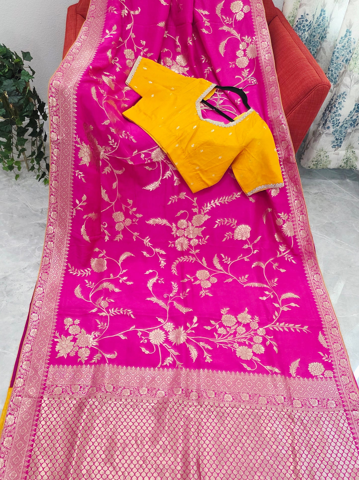 Royal Rani Pink Munga Crepe Silk Saree with Meenakari Floral Zari Weaving & Designer Blouse