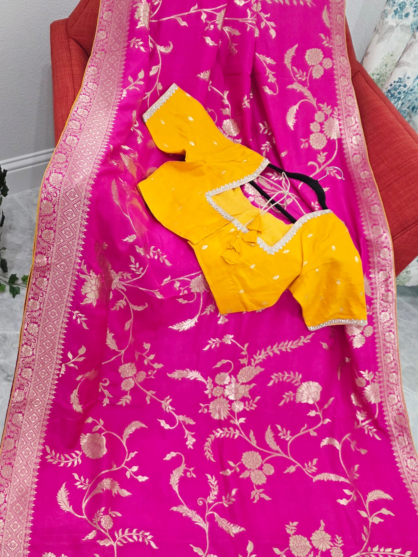 Royal Rani Pink Munga Crepe Silk Saree with Meenakari Floral Zari Weaving & Designer Blouse